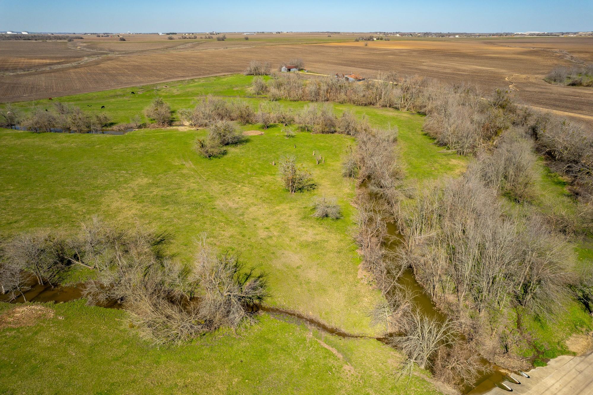 901 County Road 398