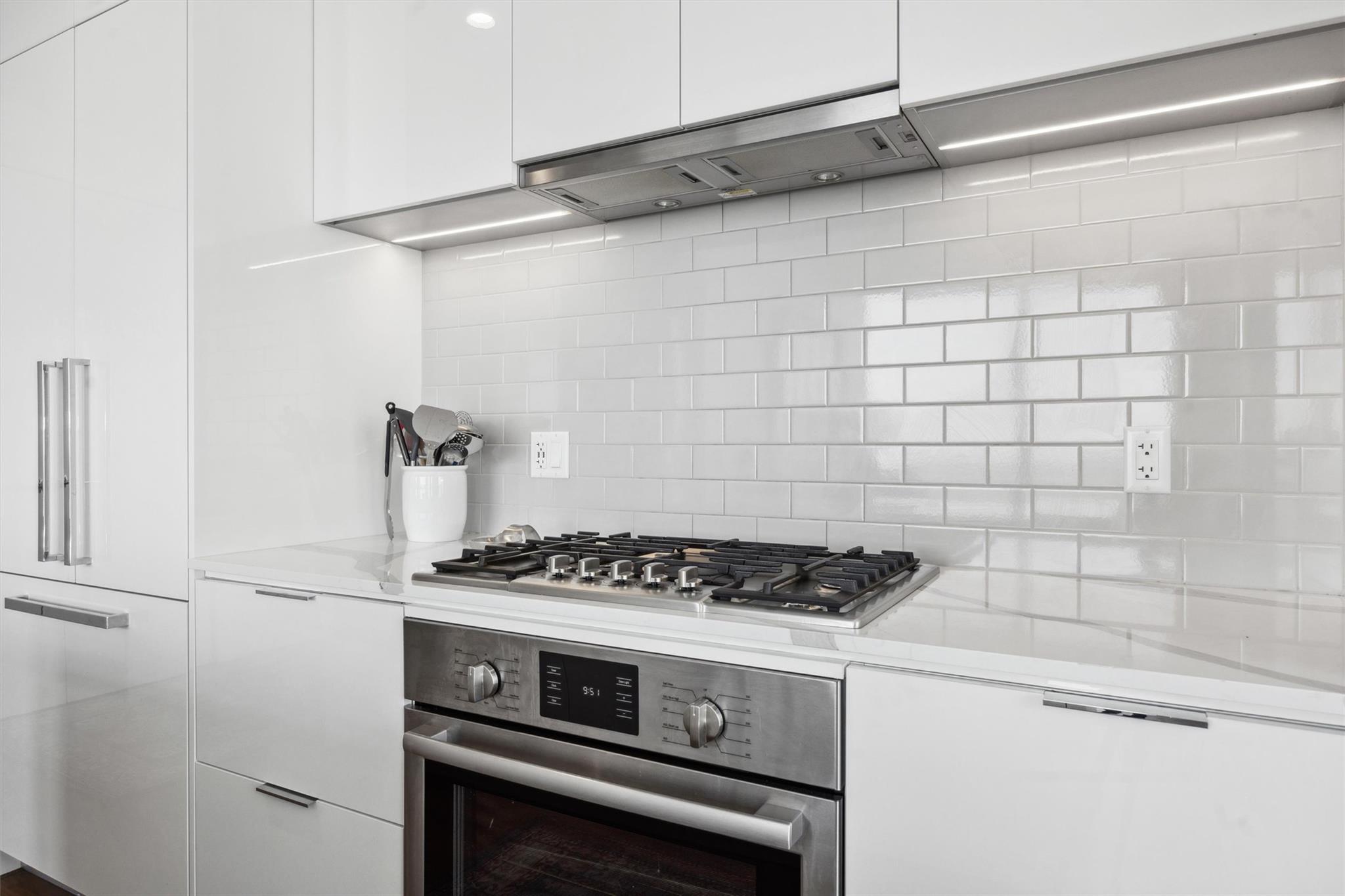 44 East Ave # 2607