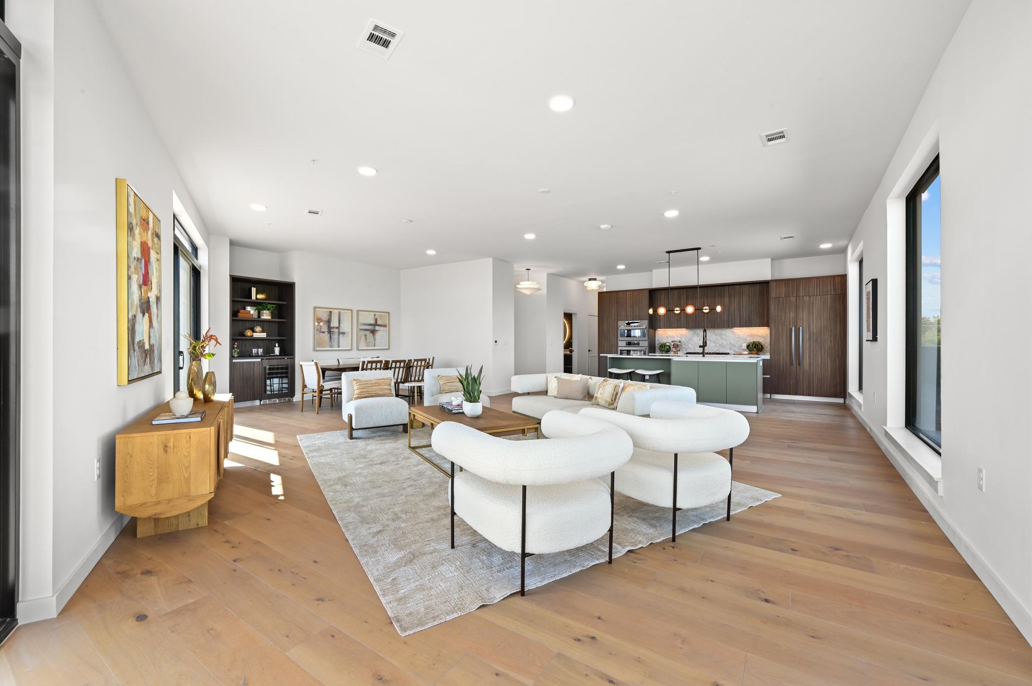 2209 S 1st ST # 401