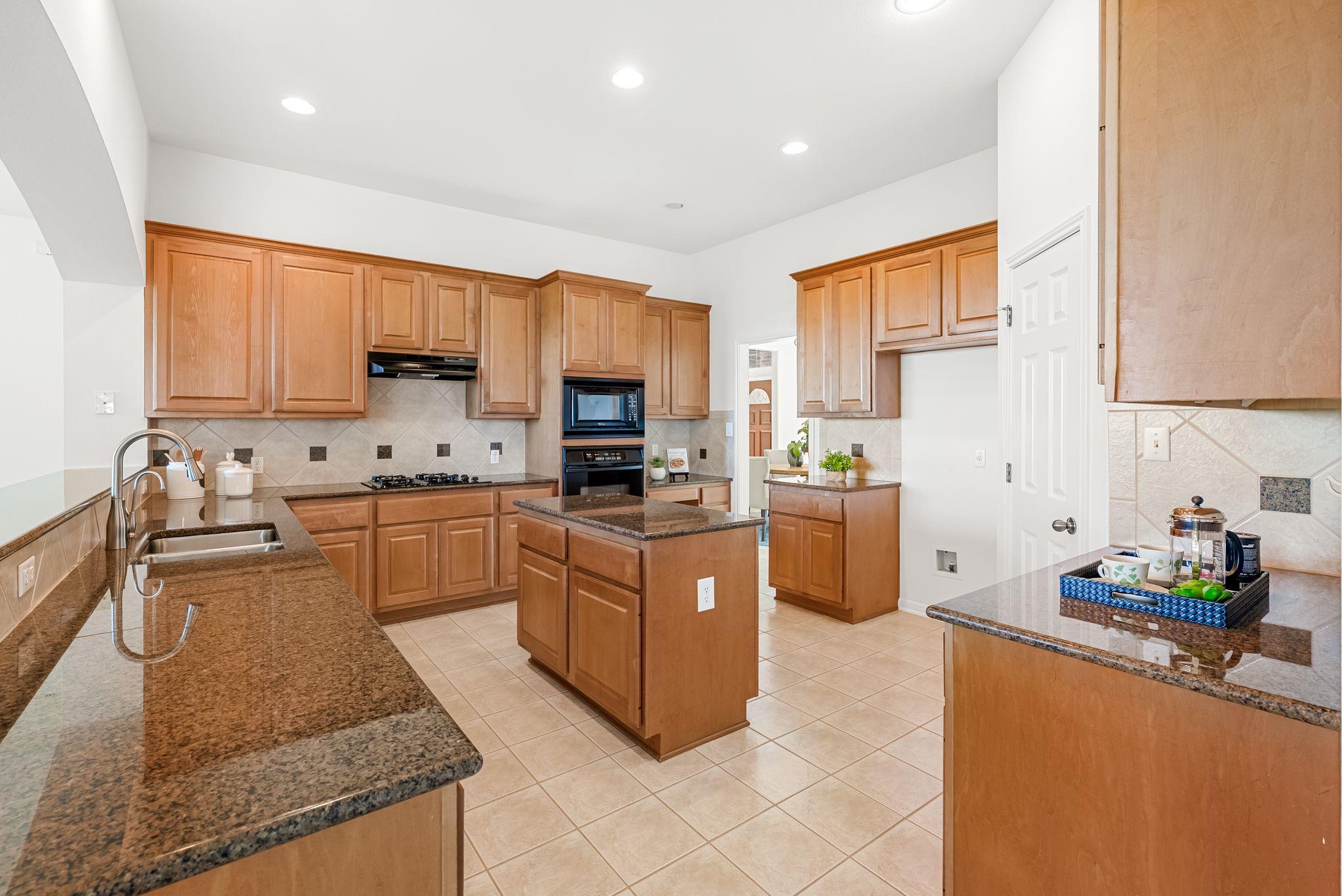 2708 Rio Mesa DR