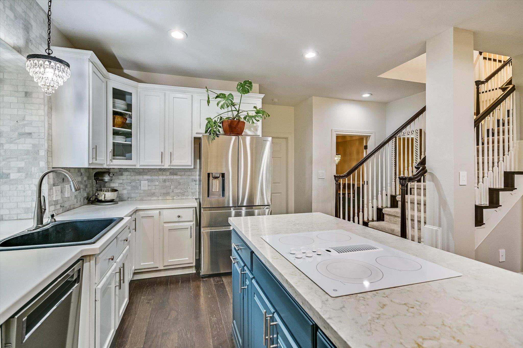 43 LOST MEADOW TRL