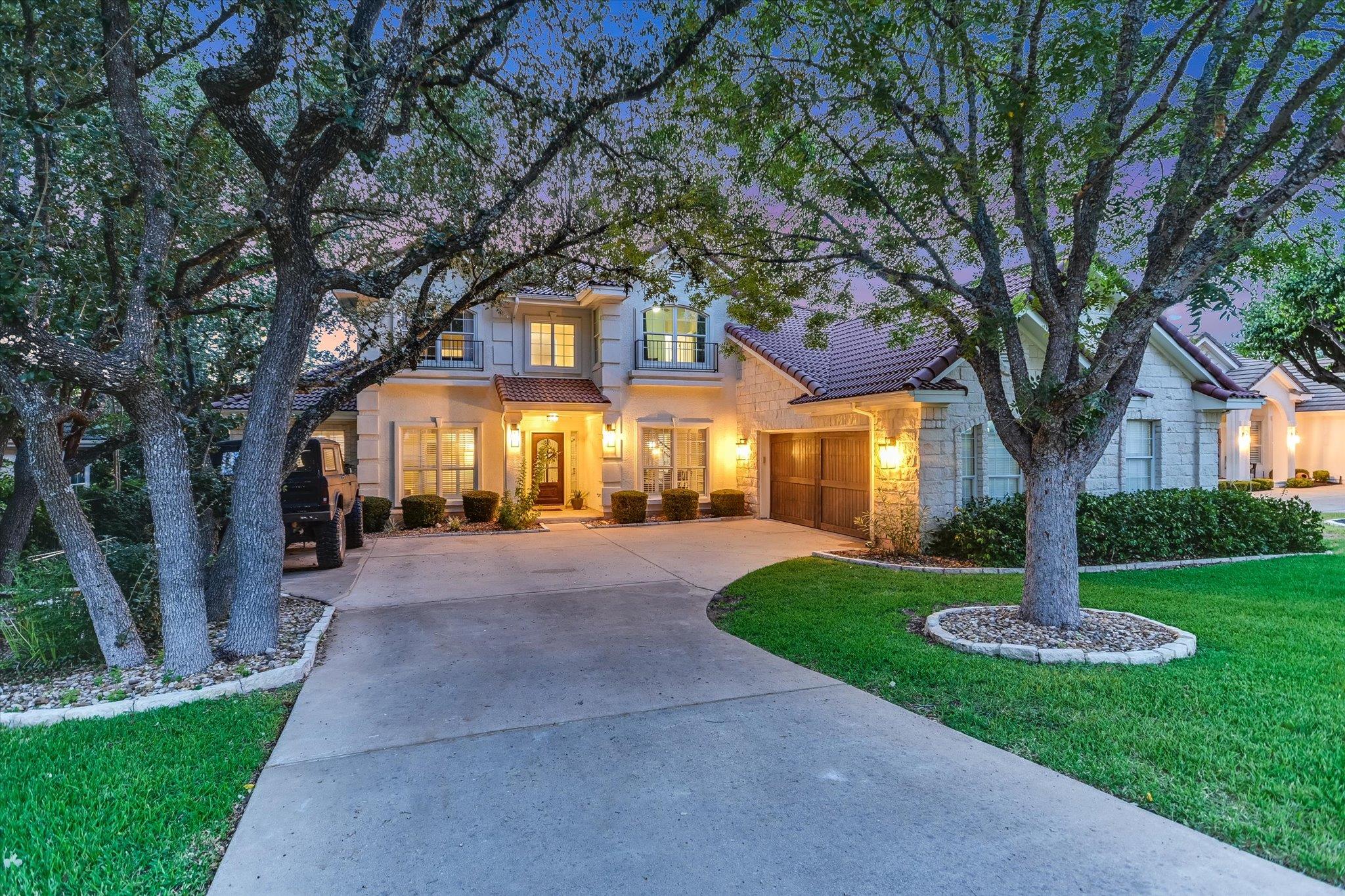 43 LOST MEADOW TRL