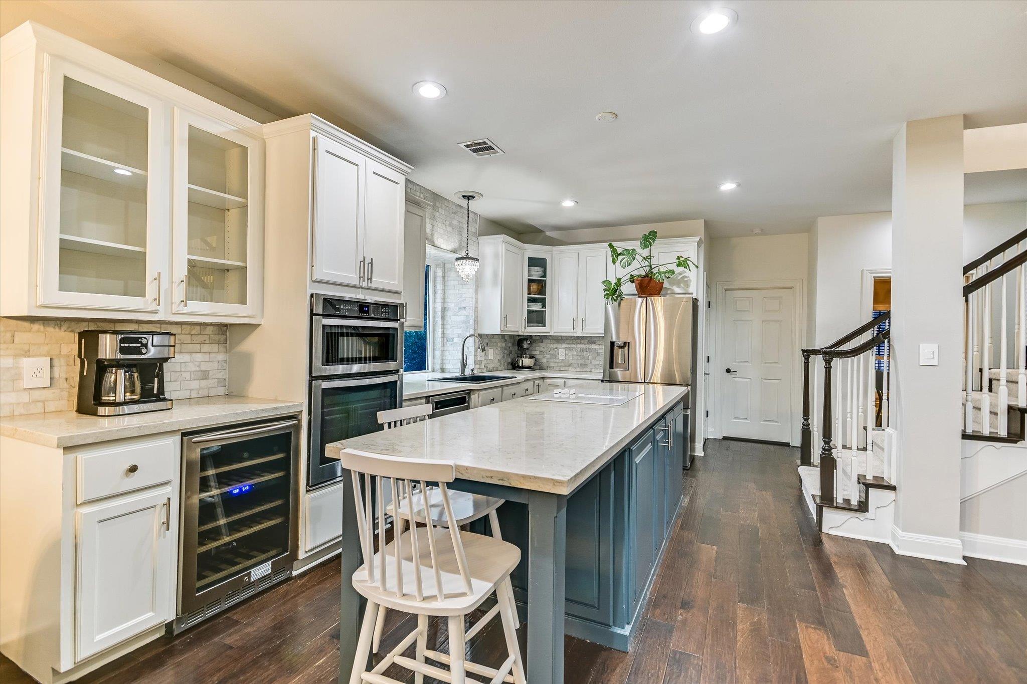 43 LOST MEADOW TRL