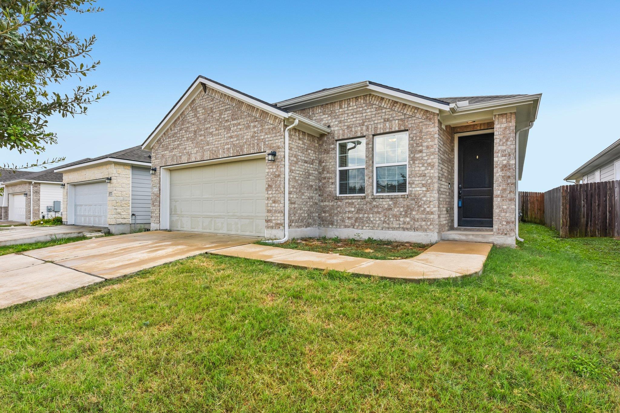 128 Lacey Oak LOOP