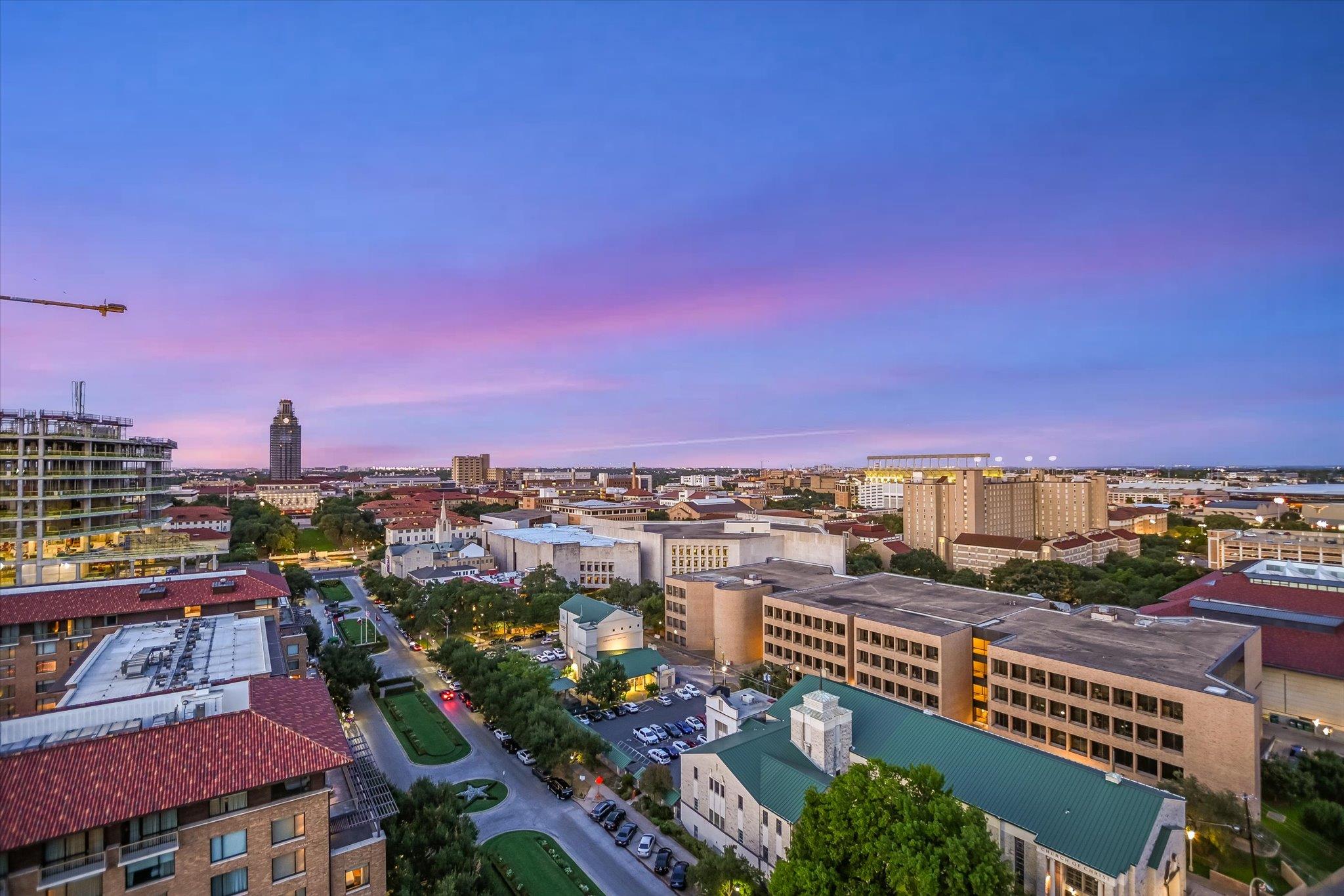 1801 Lavaca ST Unit: CDE