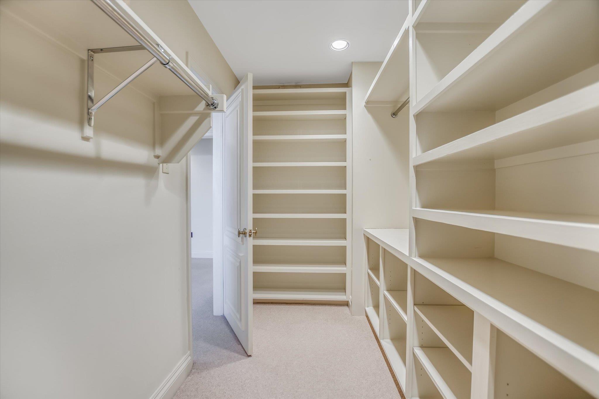 1801 Lavaca ST Unit: CDE