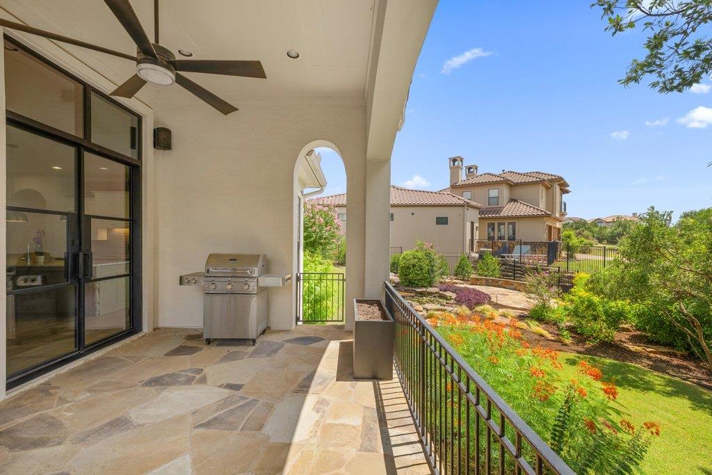 114 Golden Bear DR