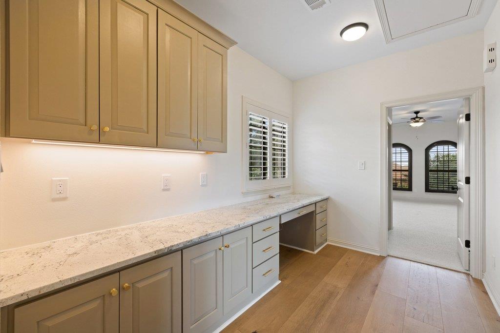 114 Golden Bear DR