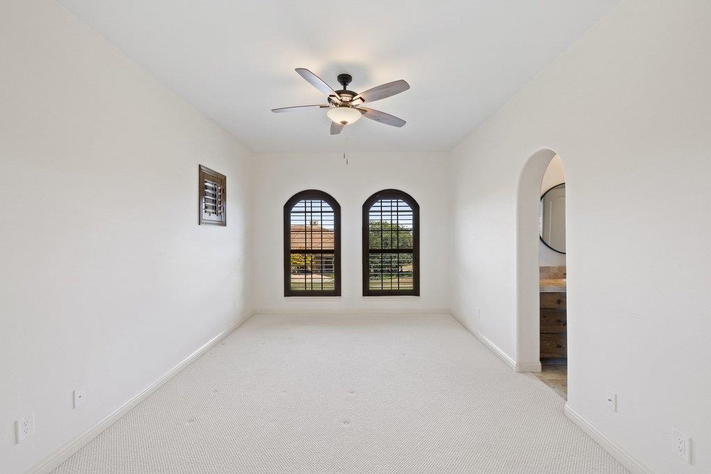 114 Golden Bear DR