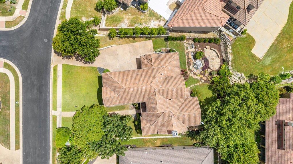114 Golden Bear DR