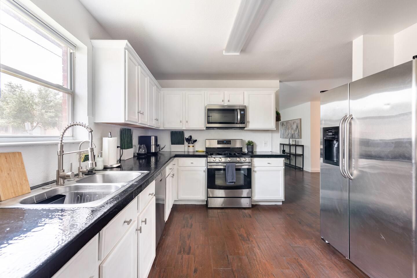 15217 Sabal Palm RD