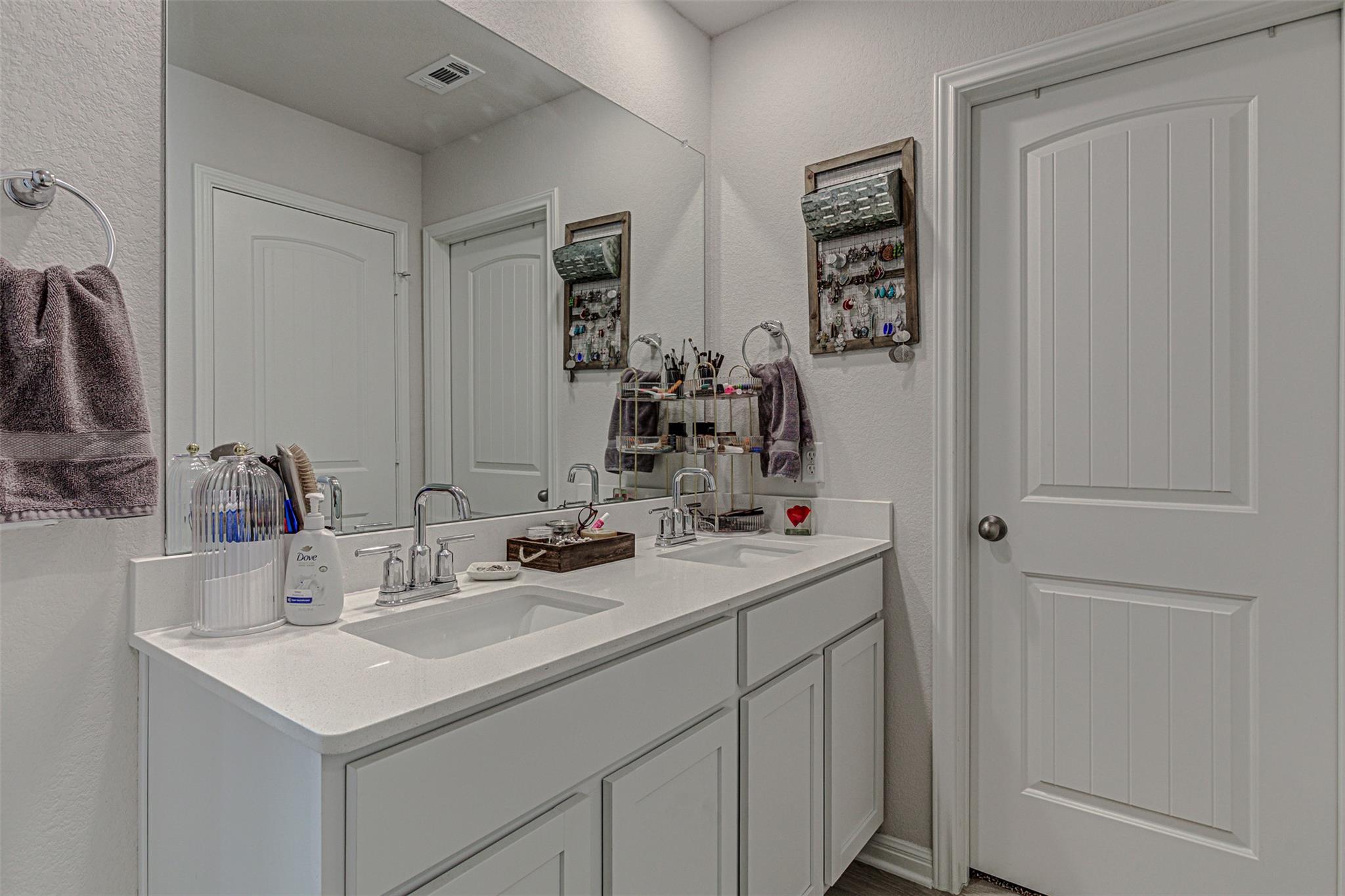 309 Lone Cedar RD
