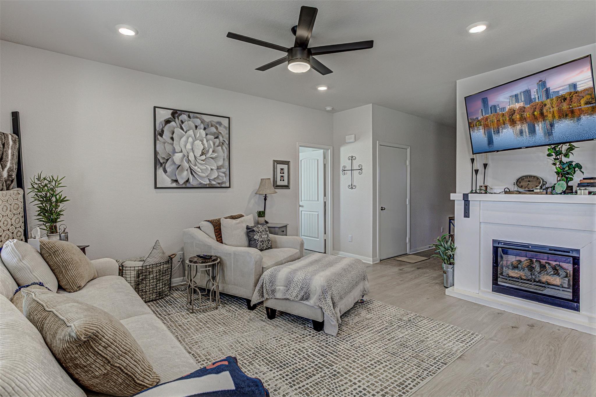 309 Lone Cedar RD