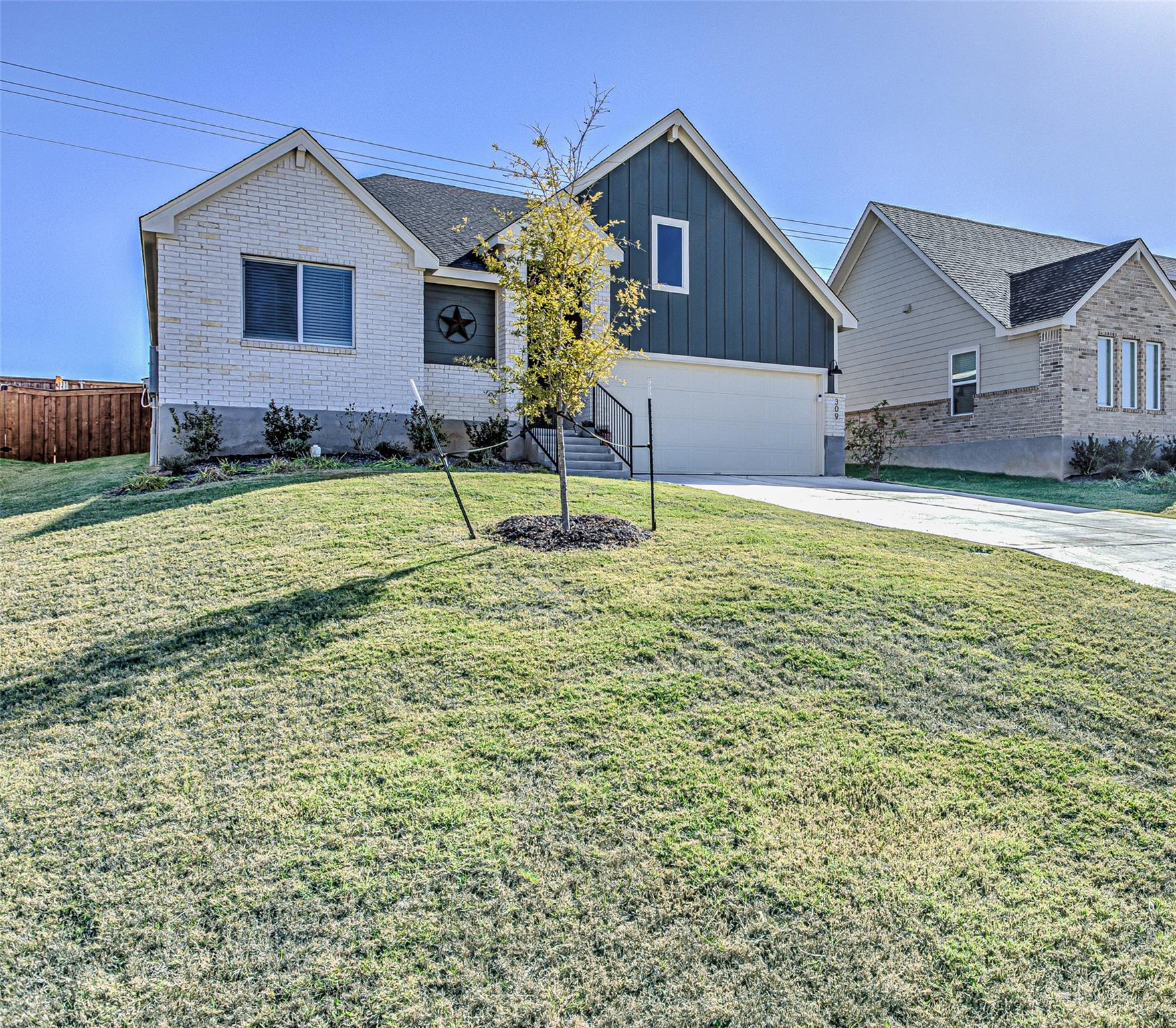 309 Lone Cedar RD