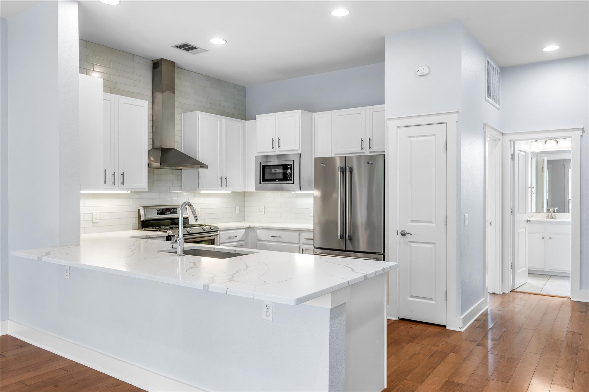 2520 Bluebonnet LN # 52