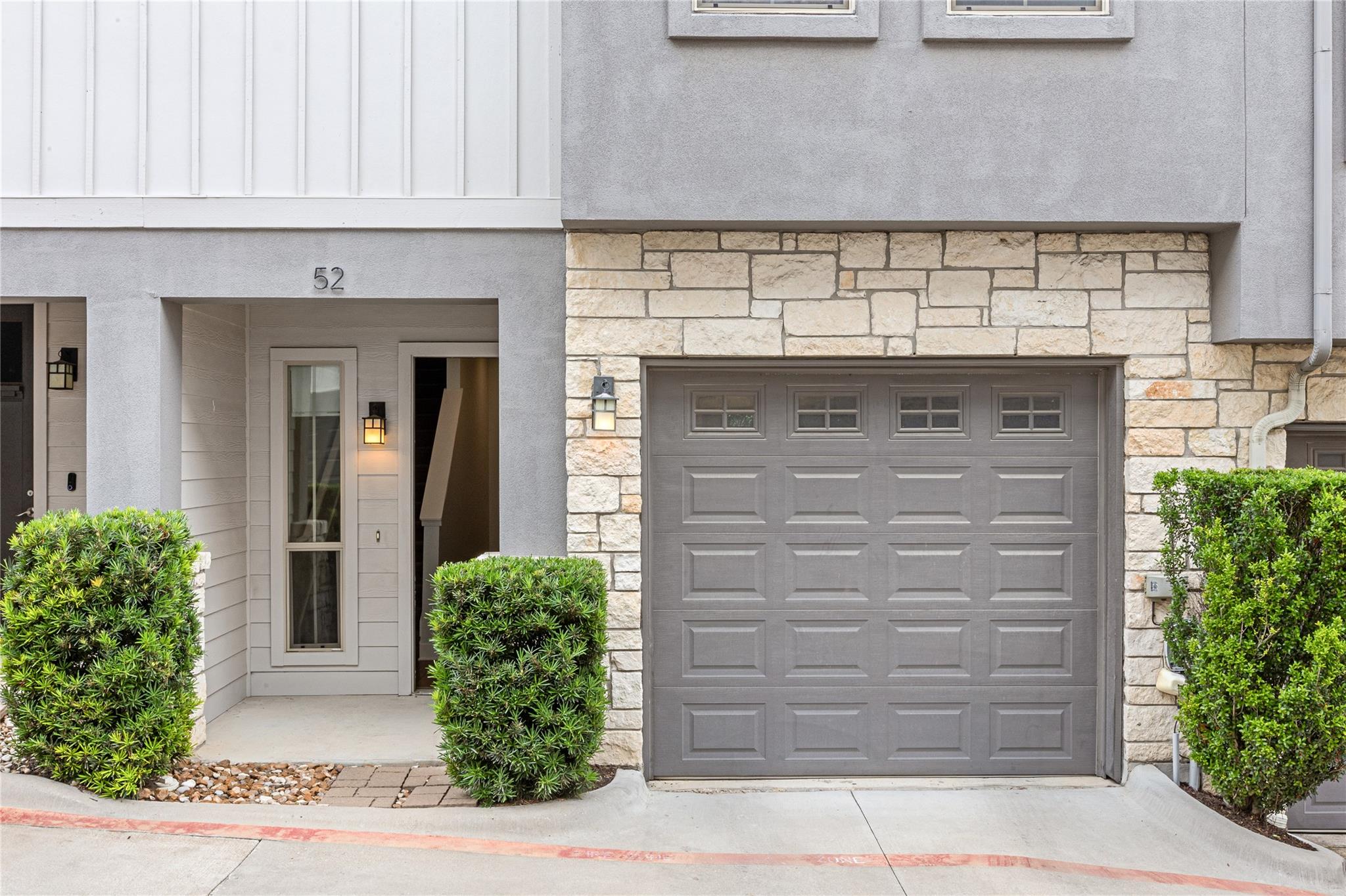 2520 Bluebonnet LN # 52