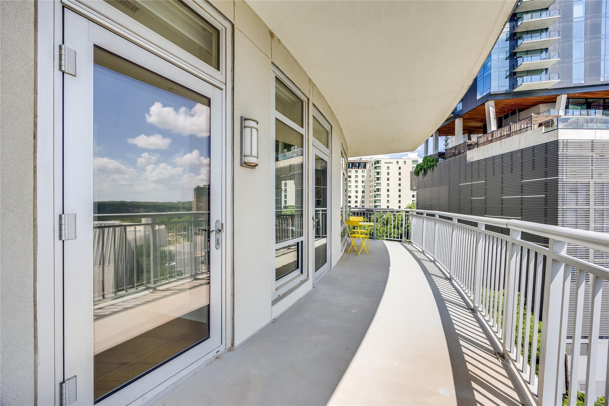 603 Davis ST # 811