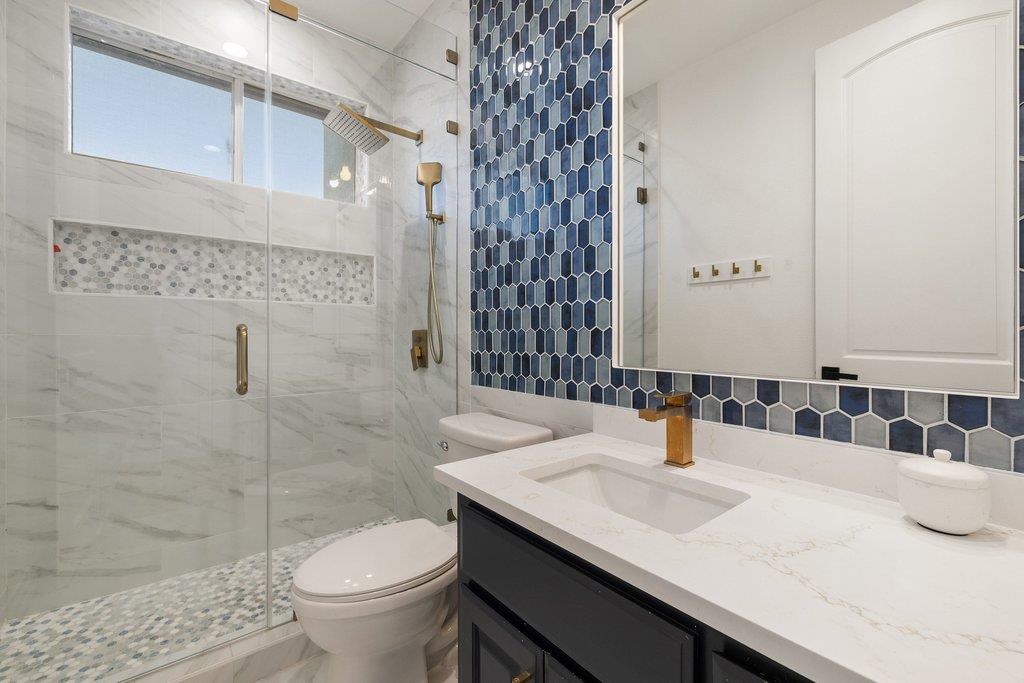 34 AUTUMN OAKS DR
