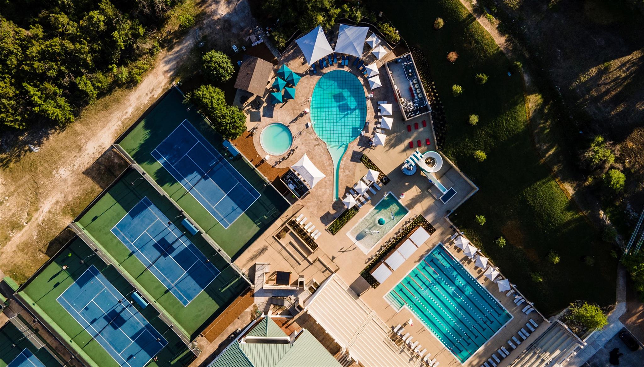 34 AUTUMN OAKS DR