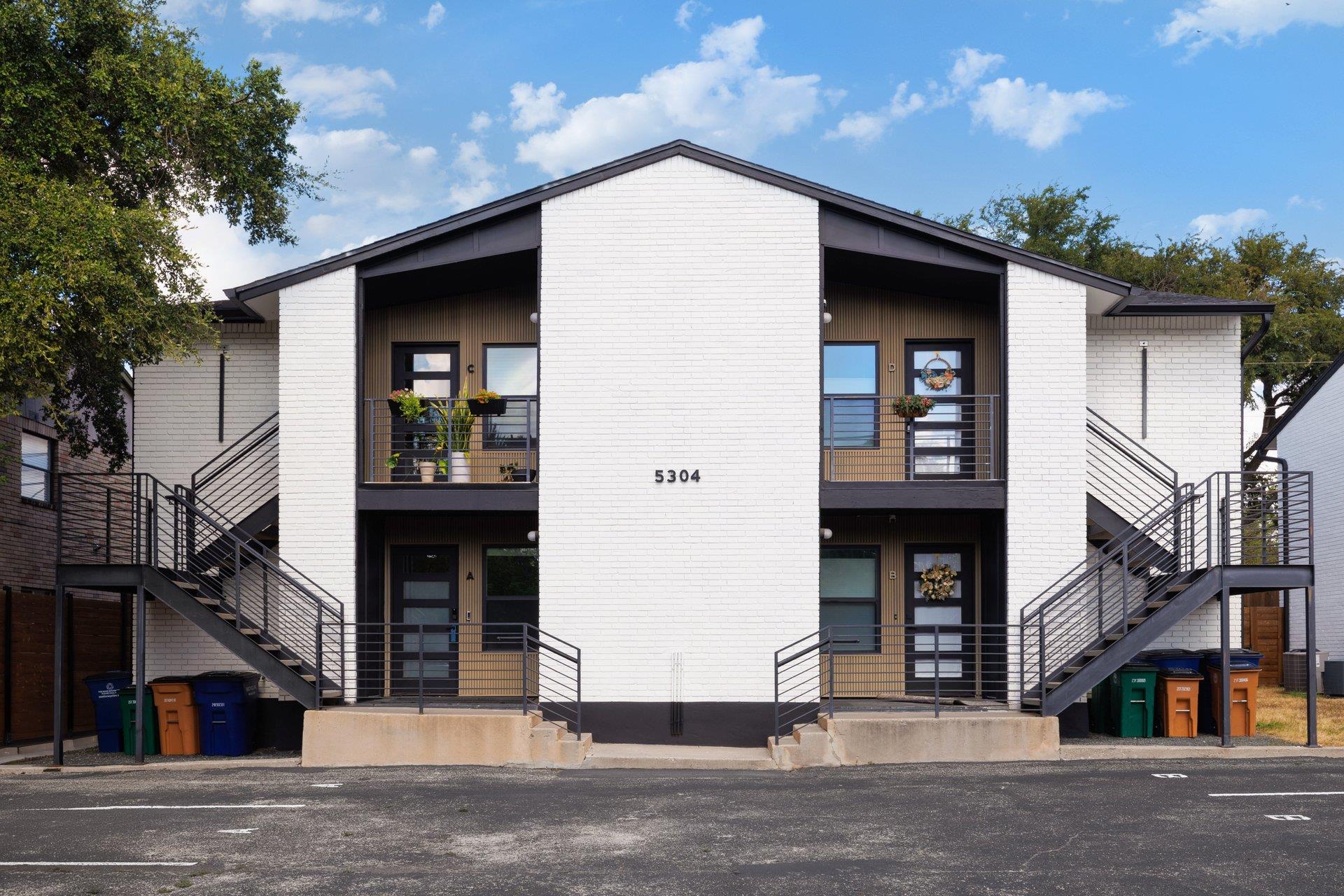5304 Saint Georges GRN # D