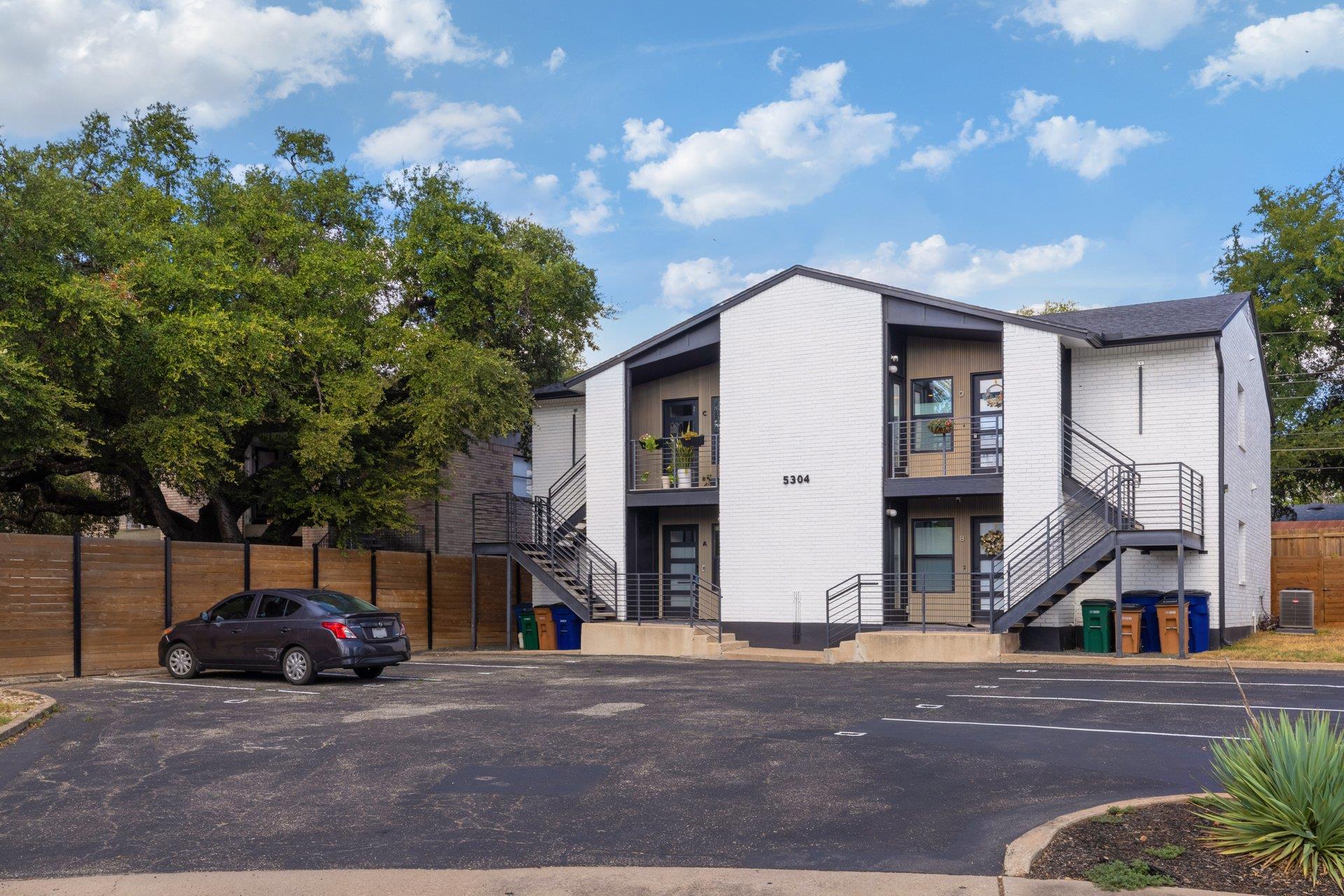 5304 Saint Georges GRN # D