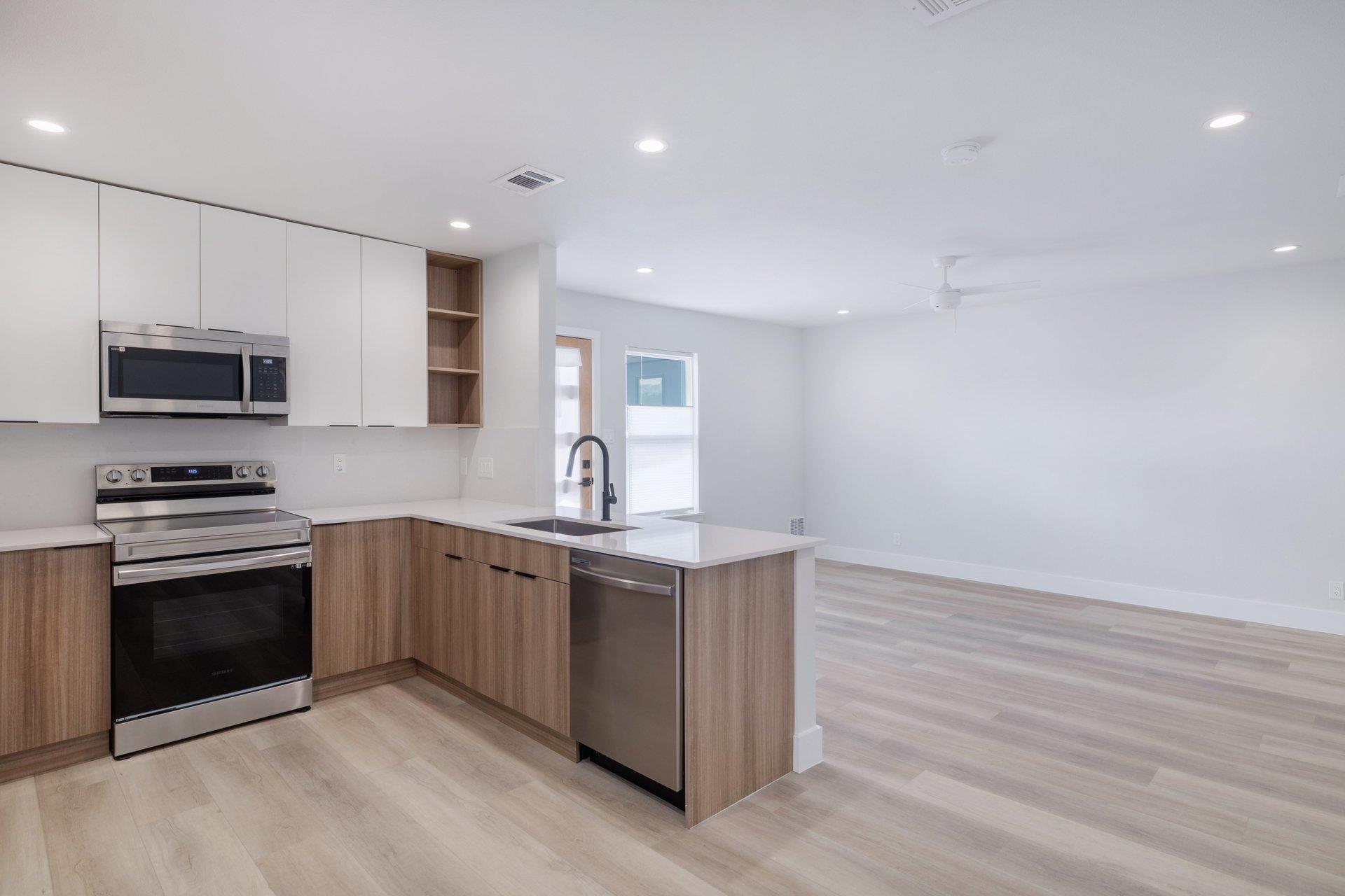 5304 Saint Georges GRN # D