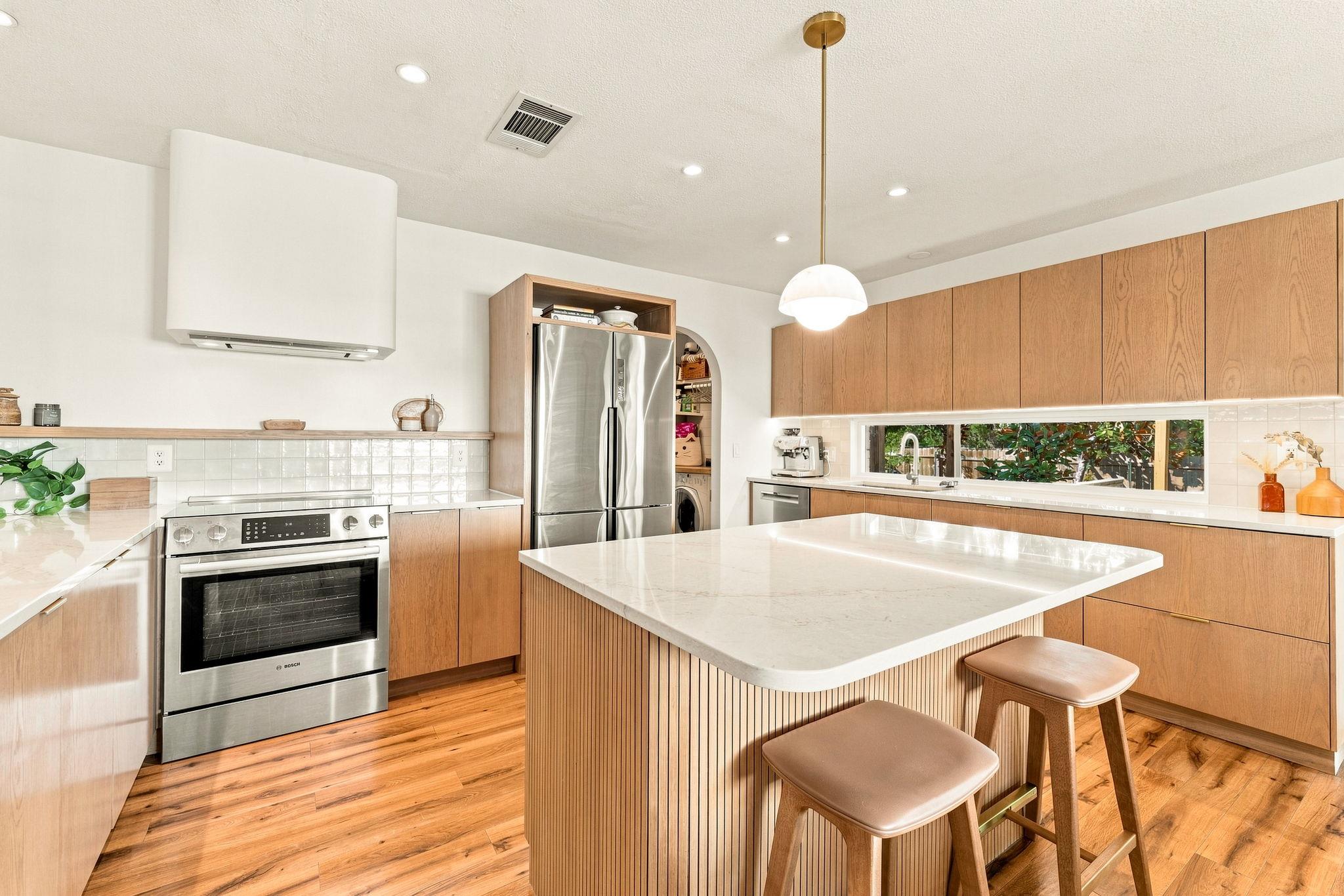 4208 Triboro TRL