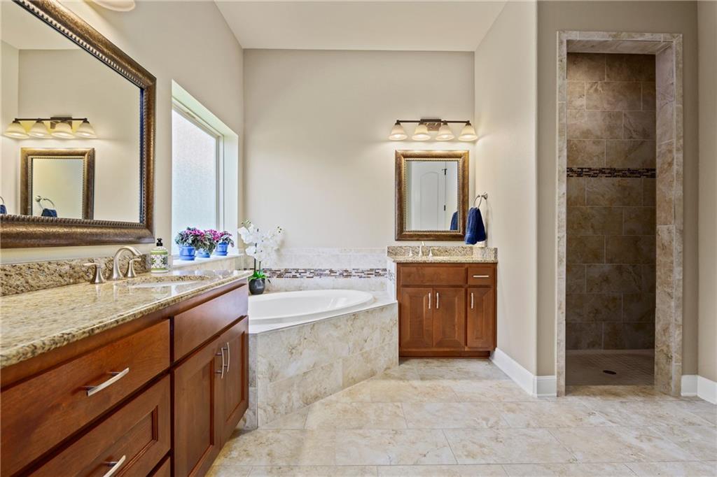 9200 Bayshore BND # 31