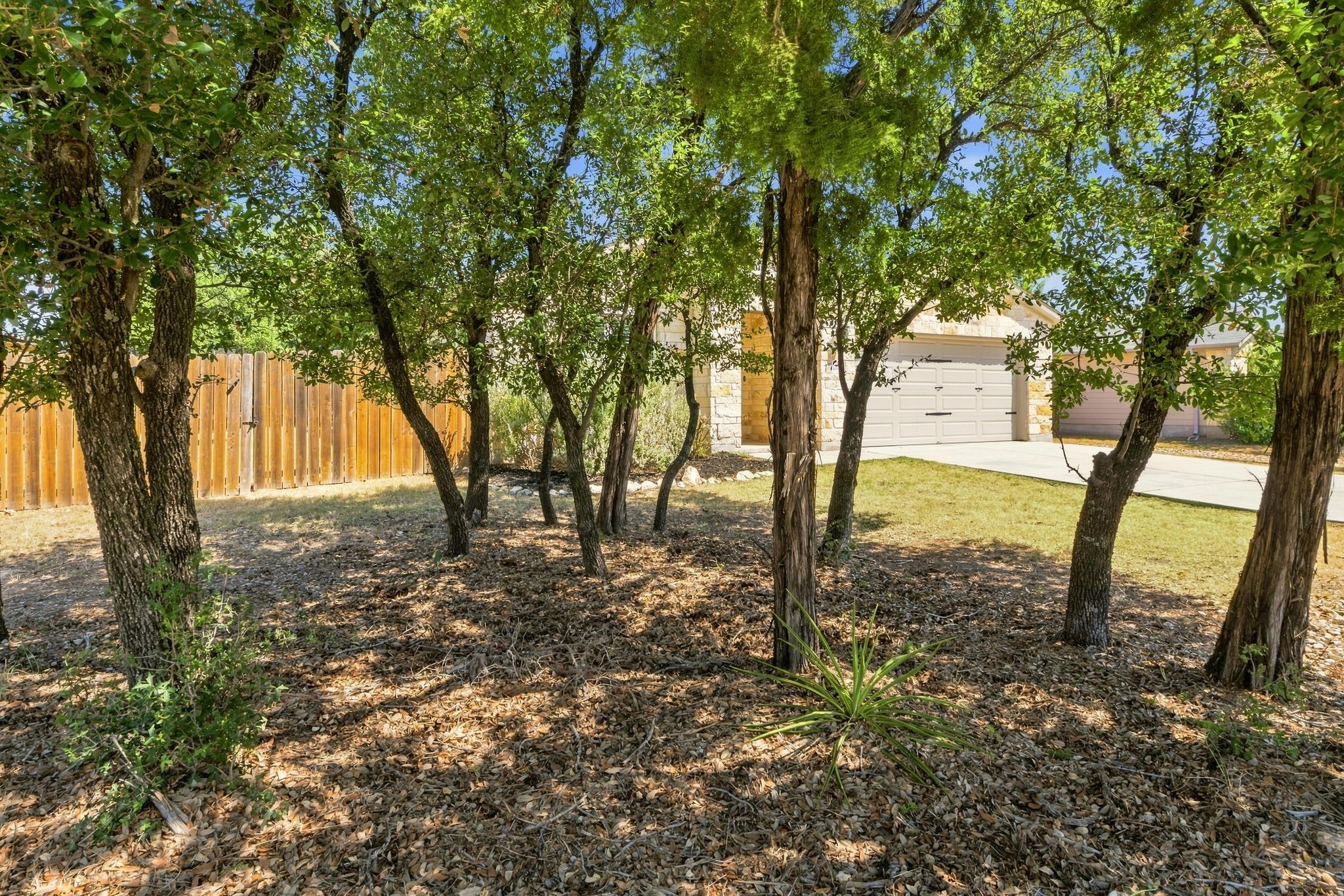 21720 Crystal WAY