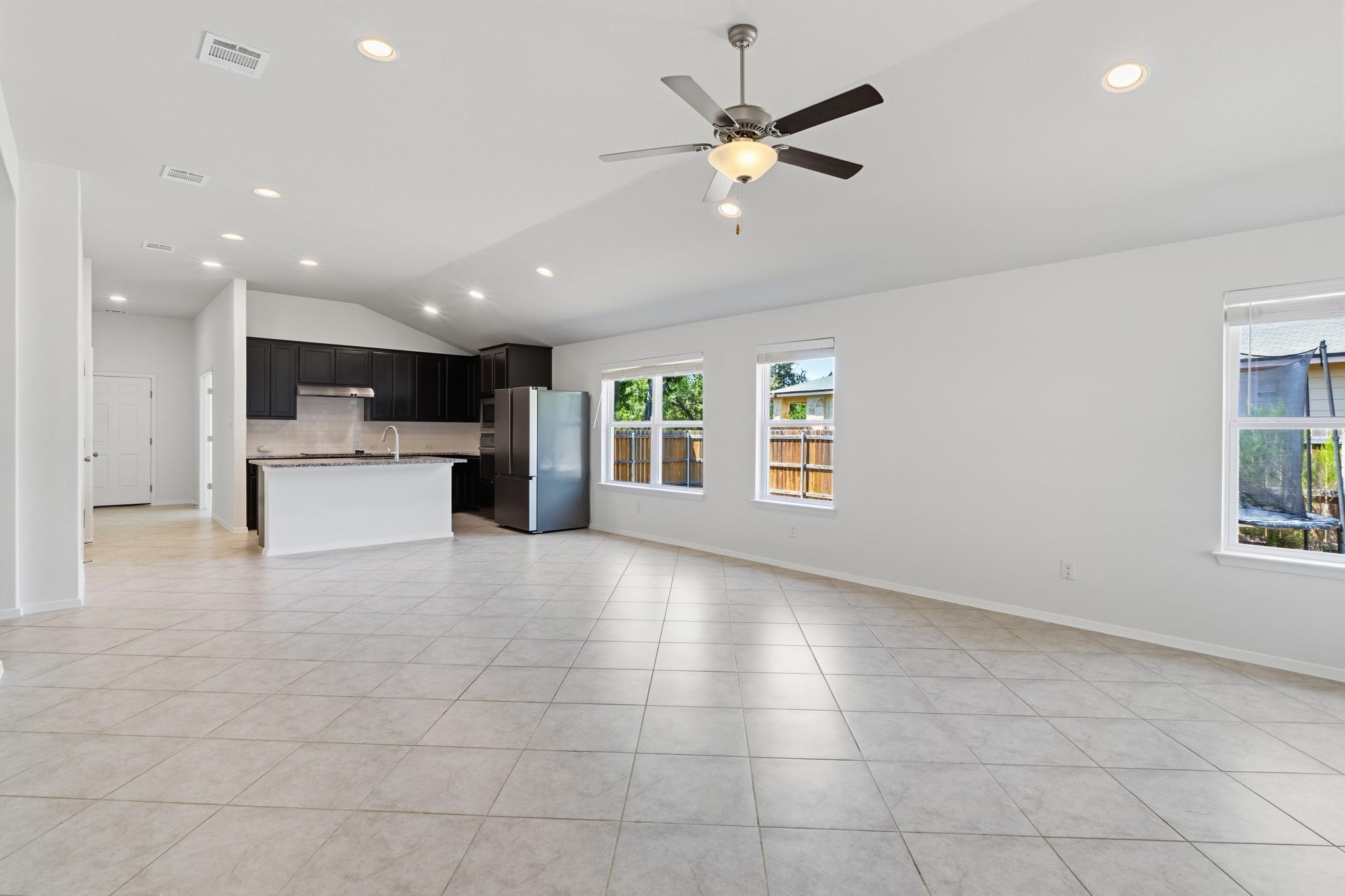 21720 Crystal WAY