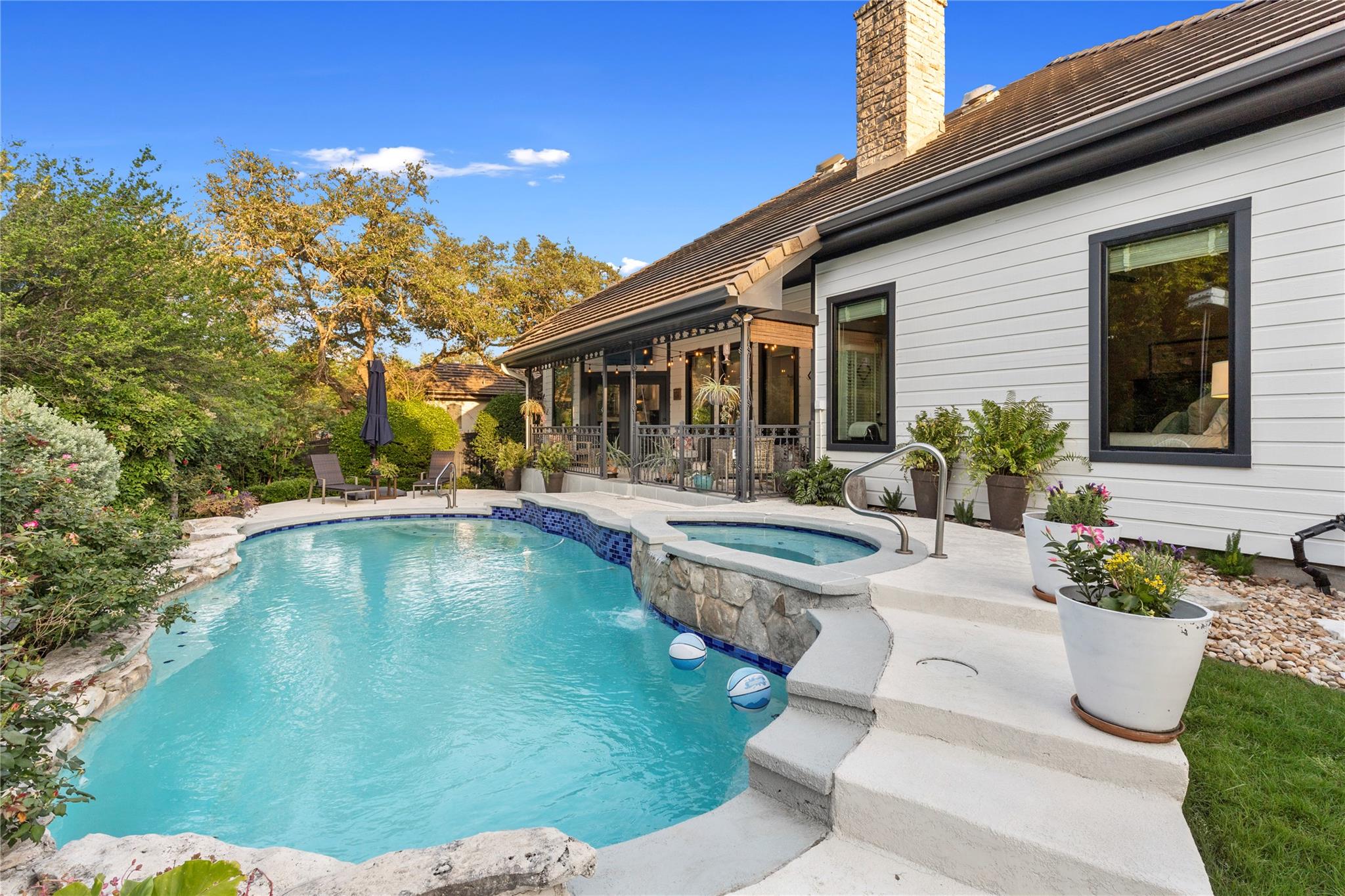25 Stillmeadow DR