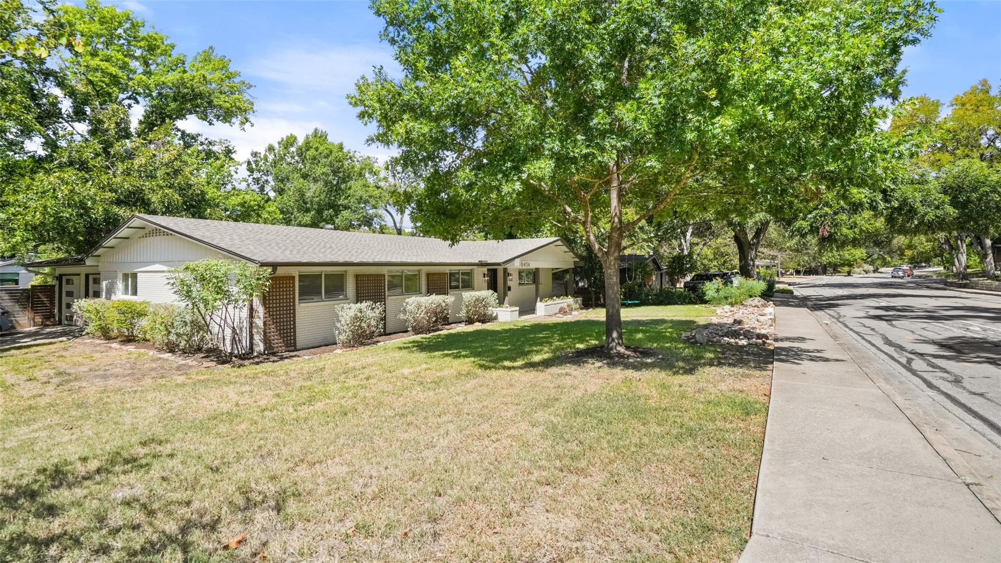 6404 Shoal Creek BLVD