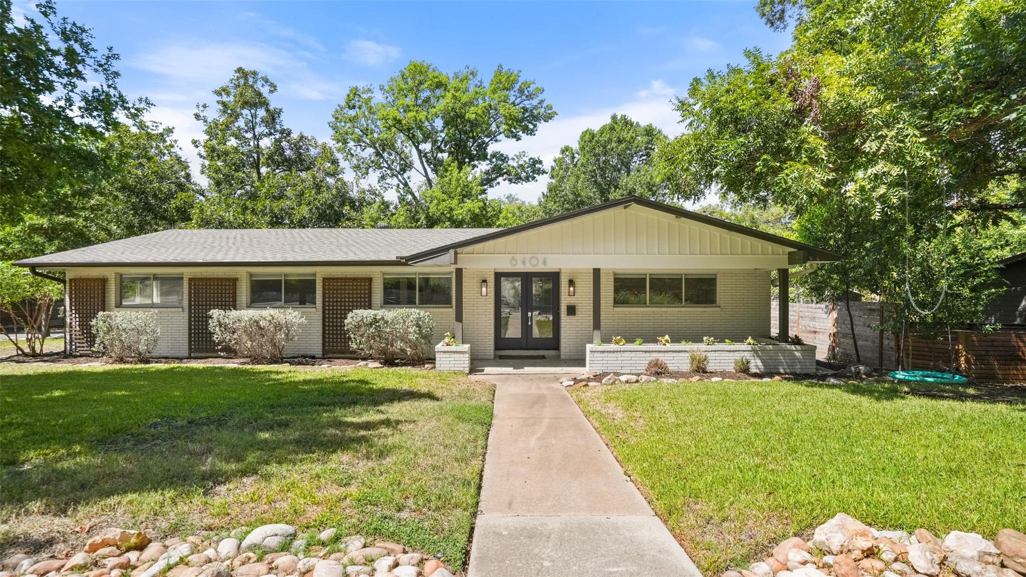 6404 Shoal Creek BLVD