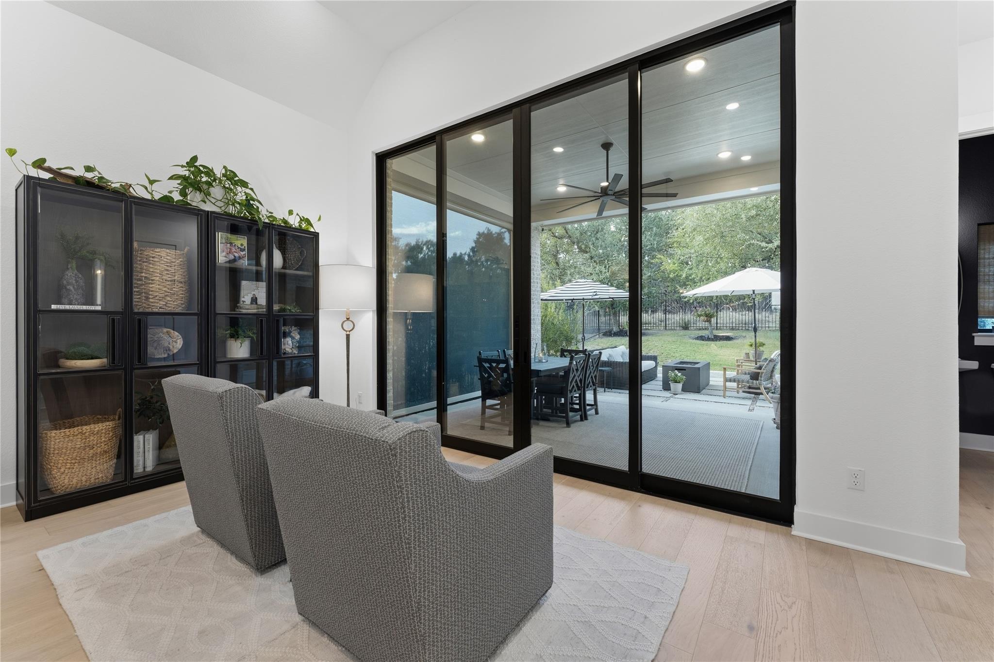838 Pear Tree LN