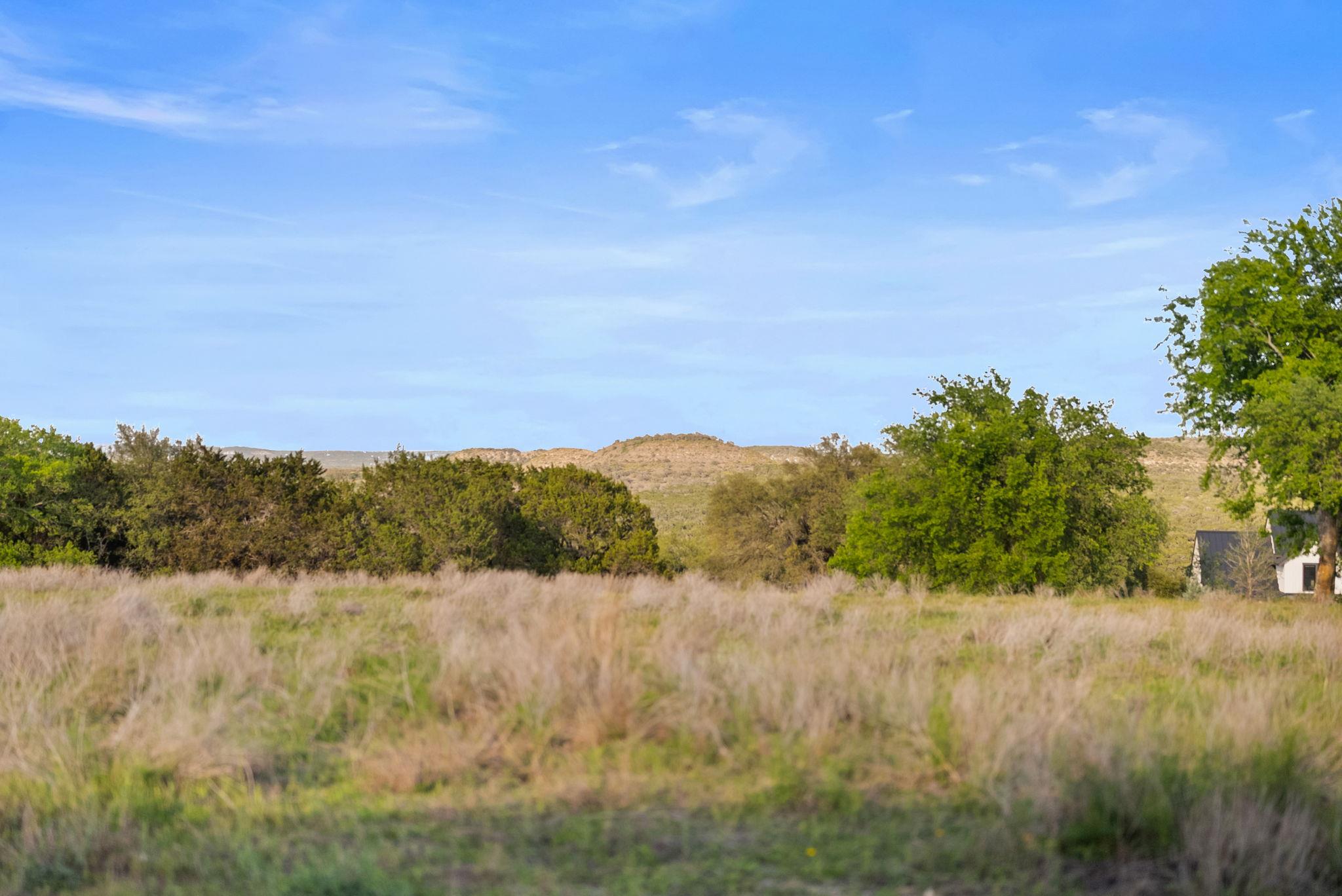 669 El Rancho Cima