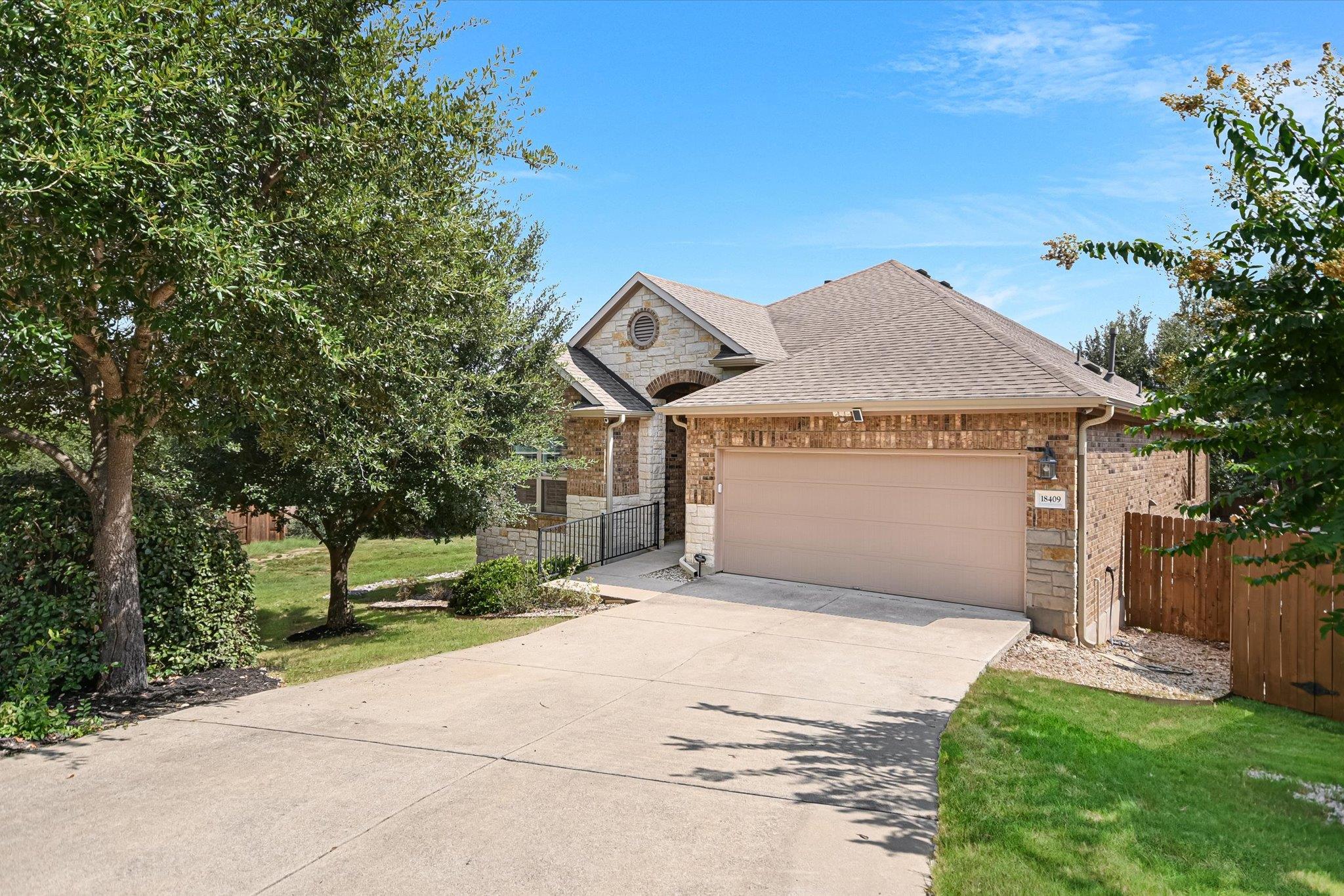 18409 Deleon Bayou LN