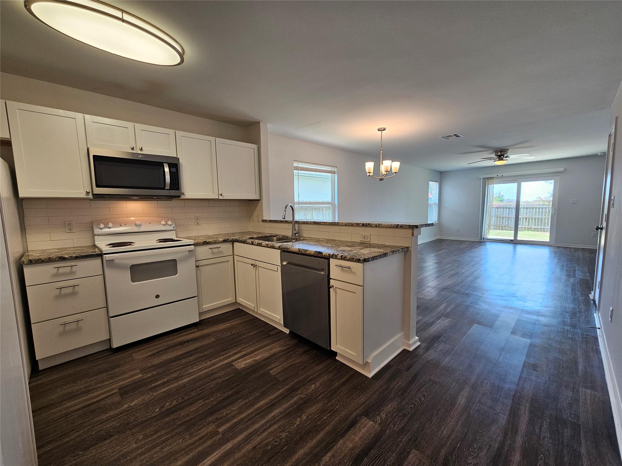 16721 Hamilton Point CIR
