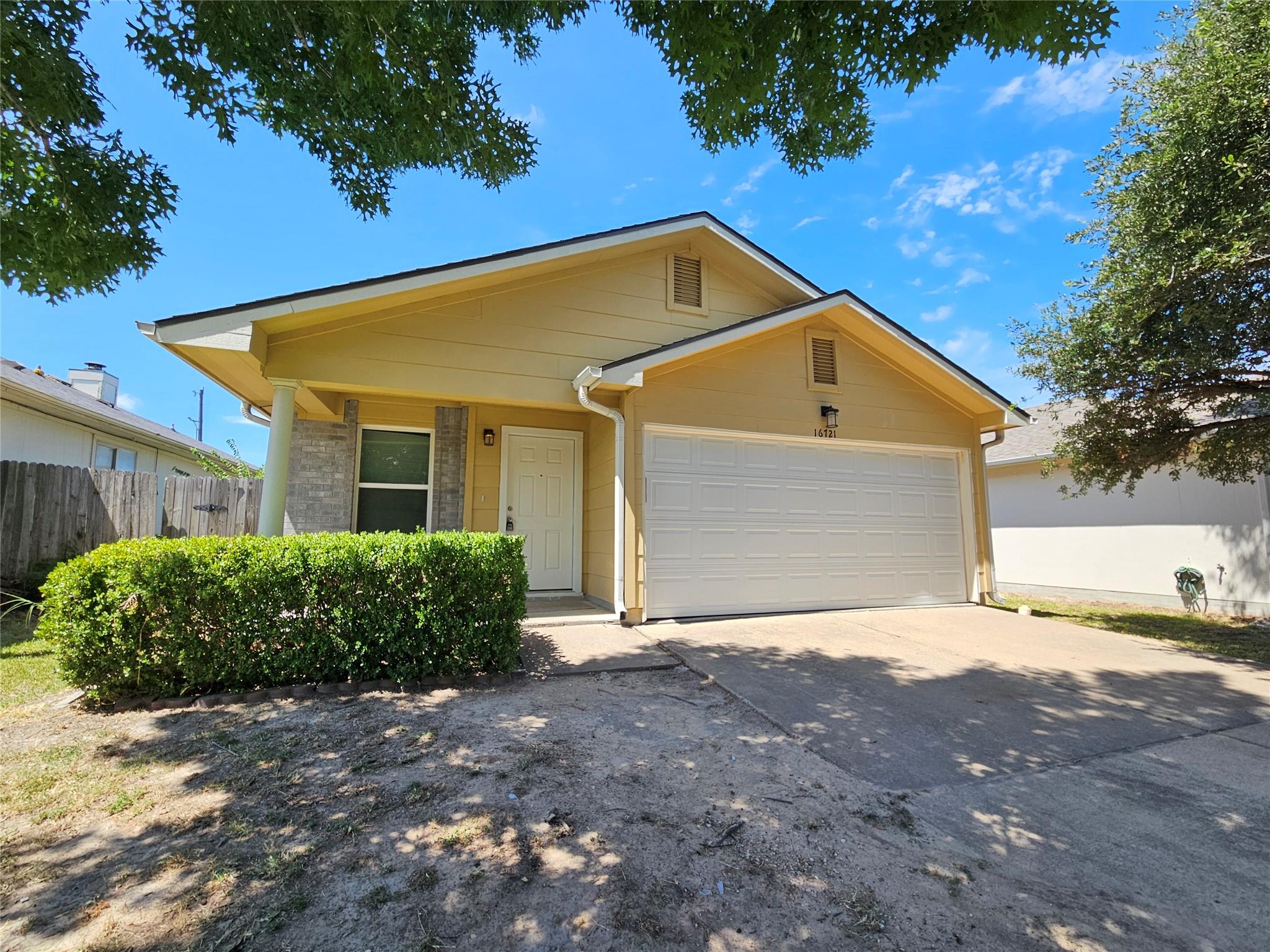 16721 Hamilton Point CIR