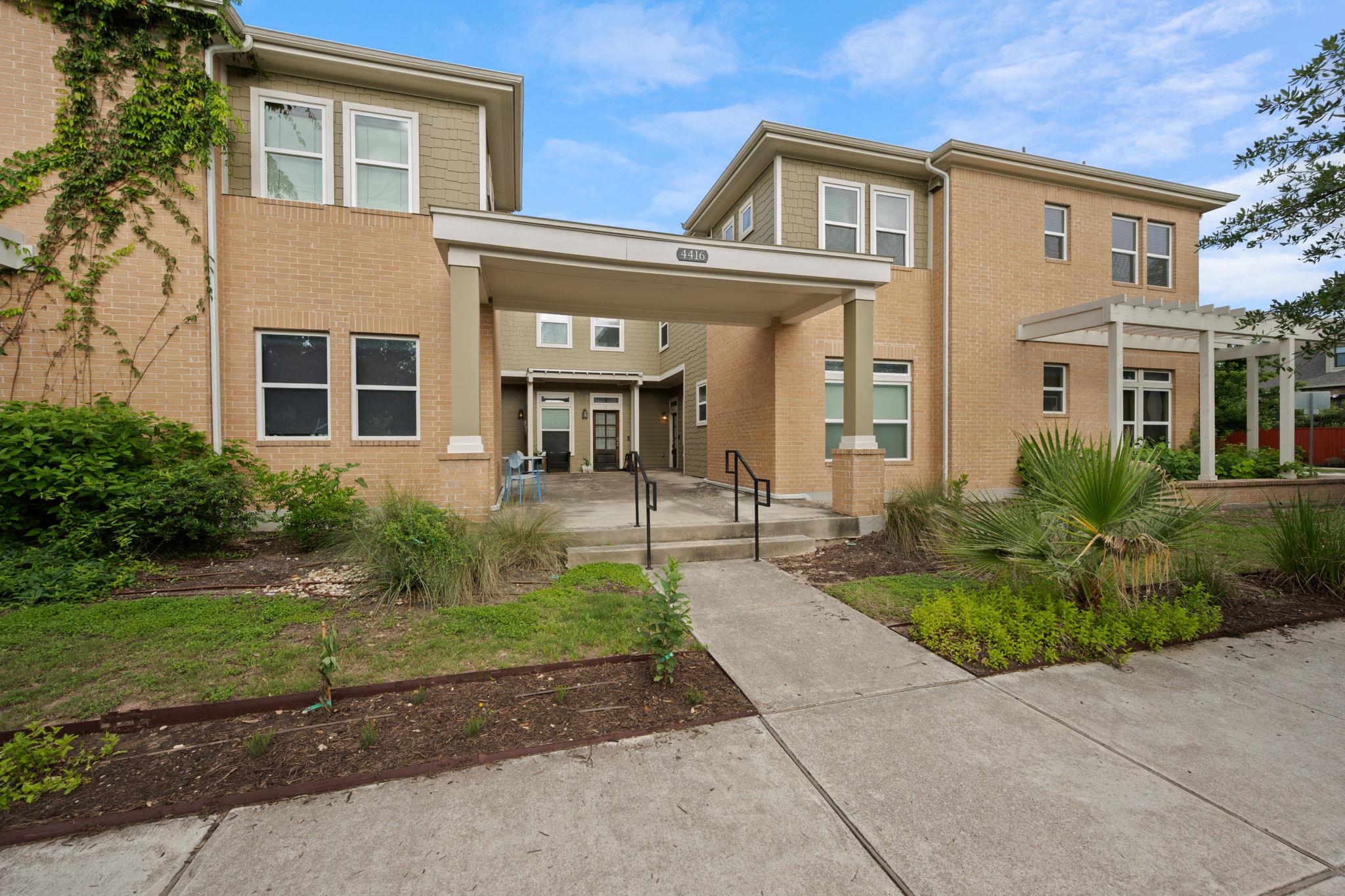 4416 Berkman DR # B