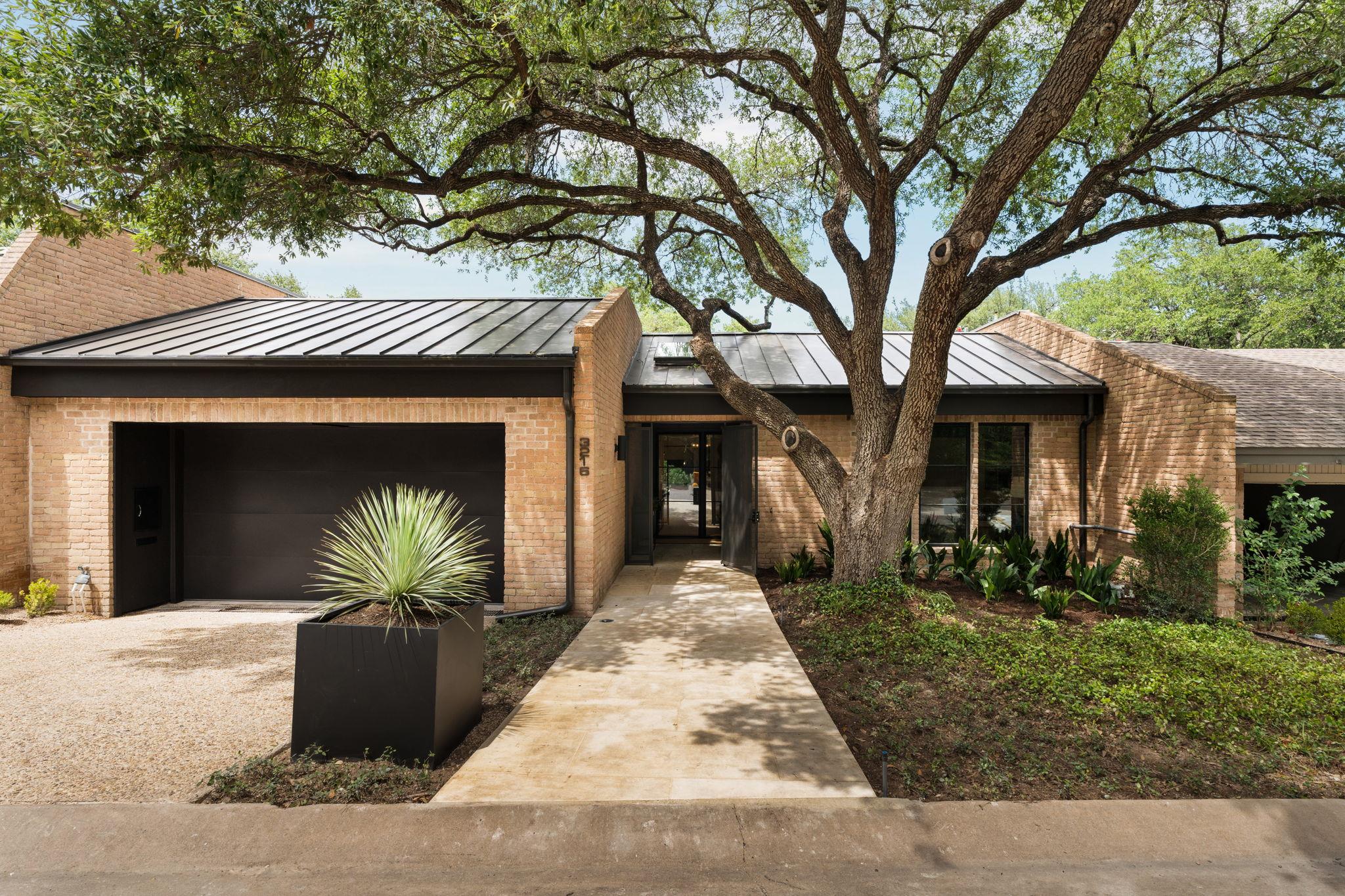 3216 Tarryhollow DR