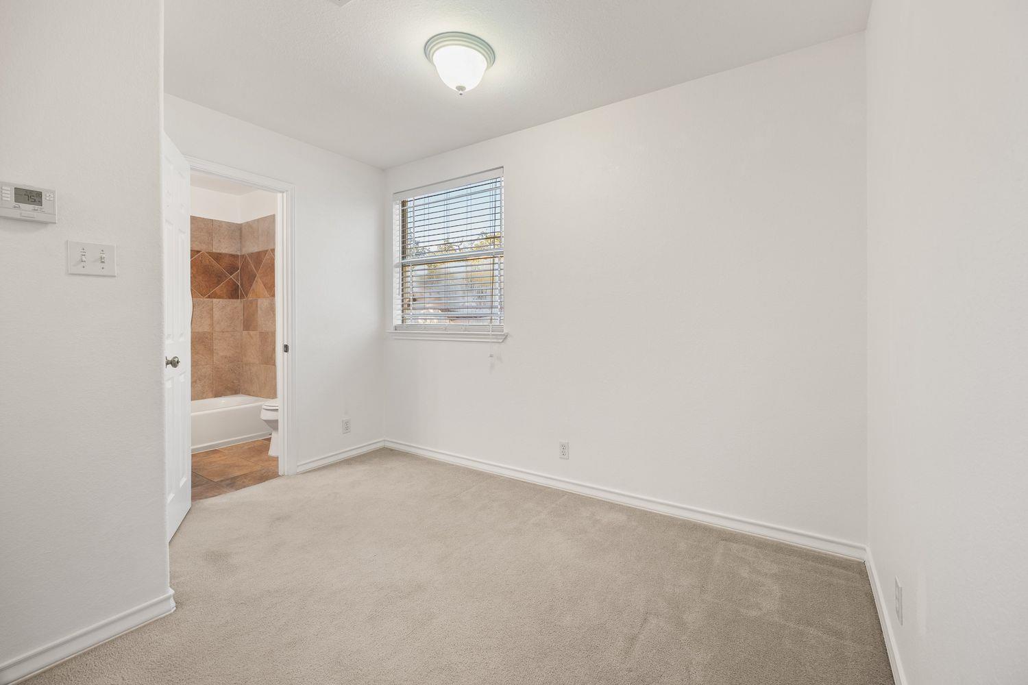 226 Cedar Hills DR
