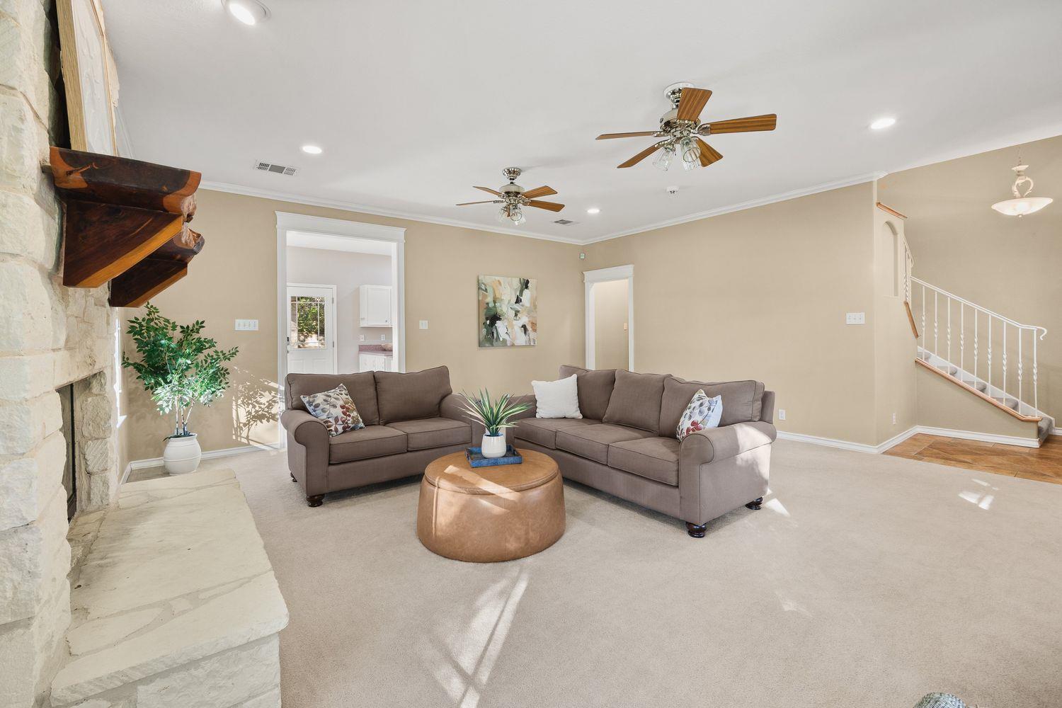 226 Cedar Hills DR