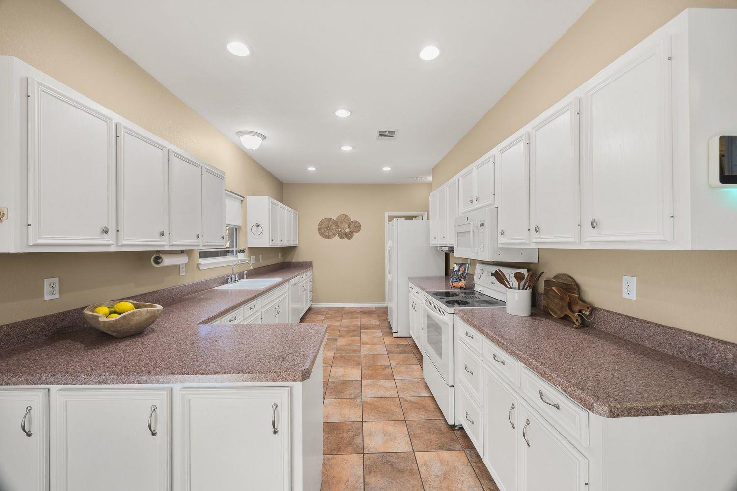 226 Cedar Hills DR