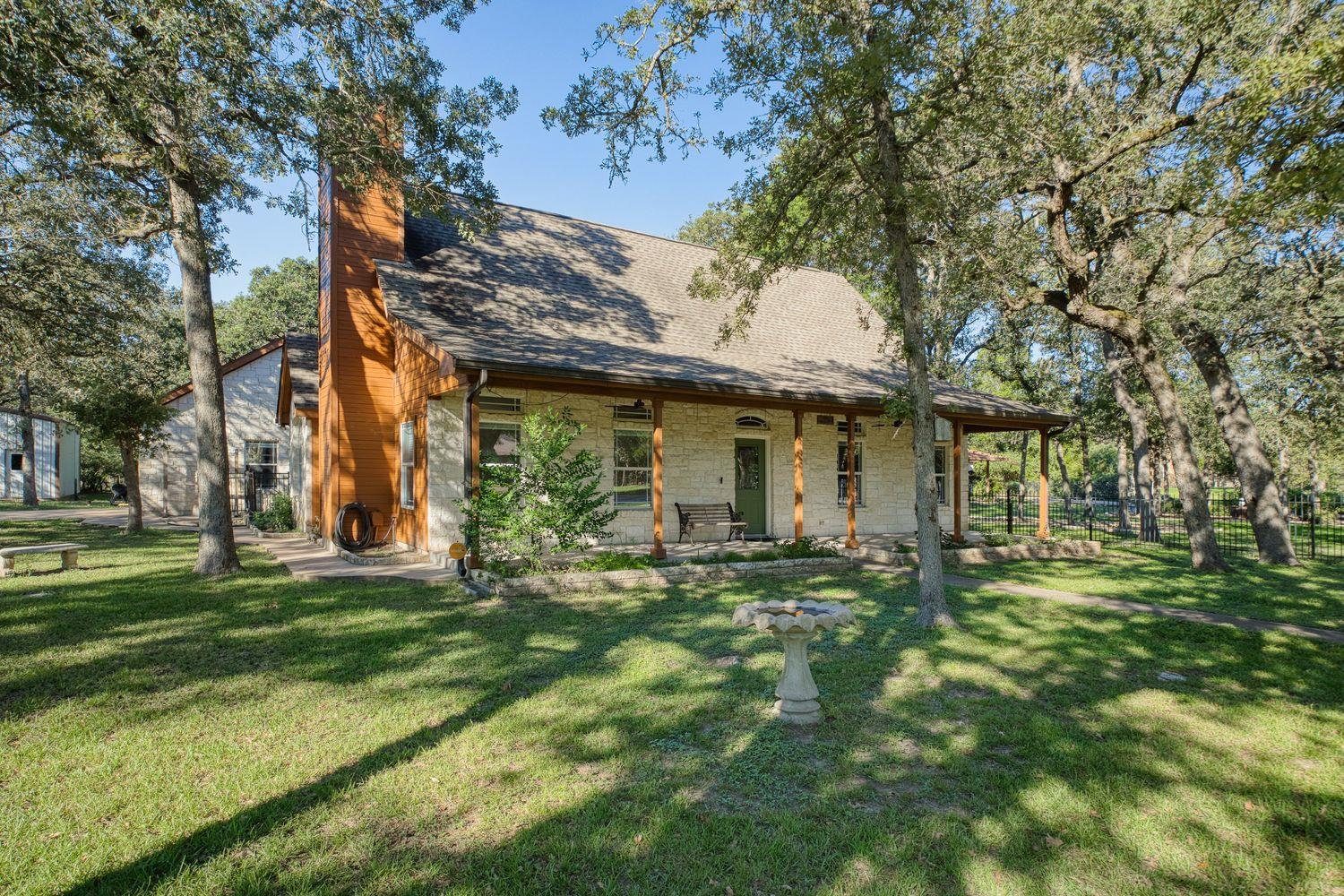 226 Cedar Hills DR