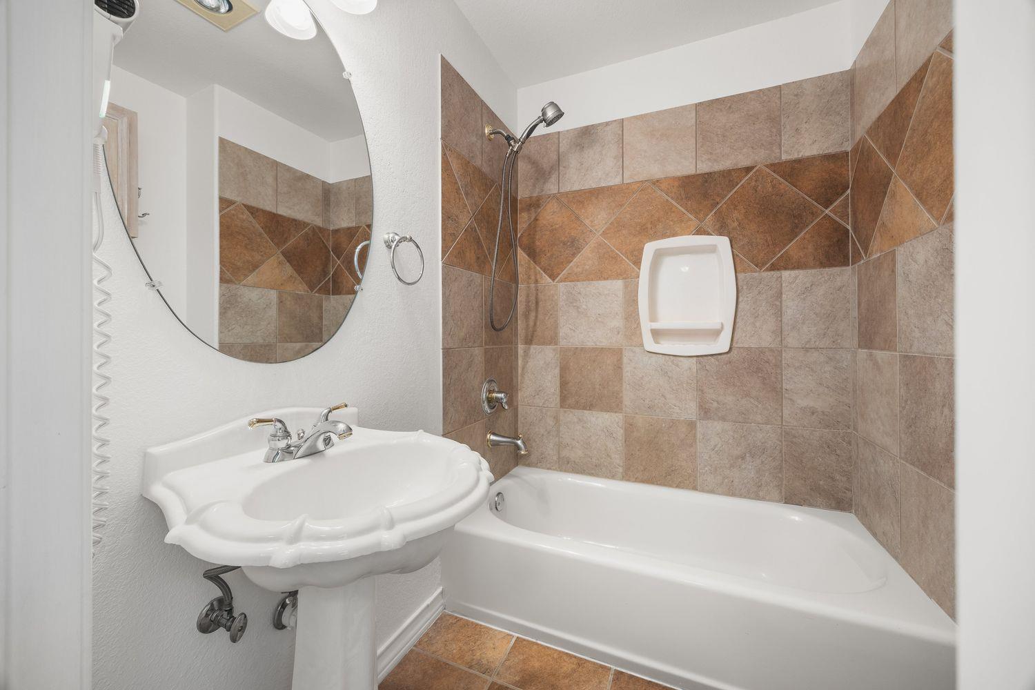 226 Cedar Hills DR