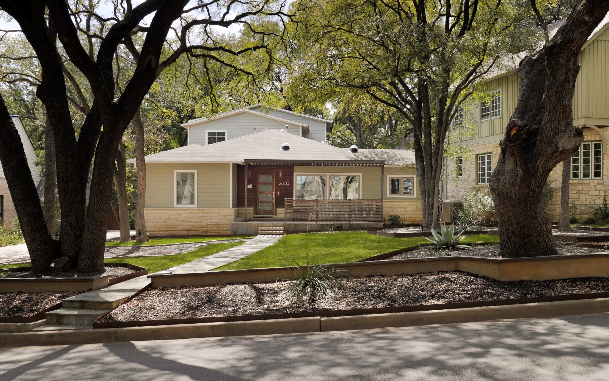 2803 Bridle PATH