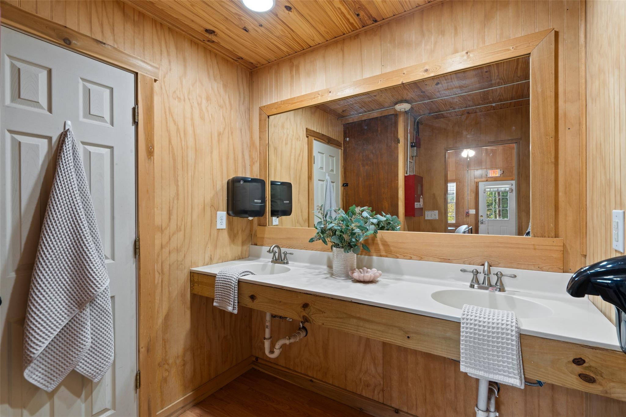 10703 Ranch Road 12