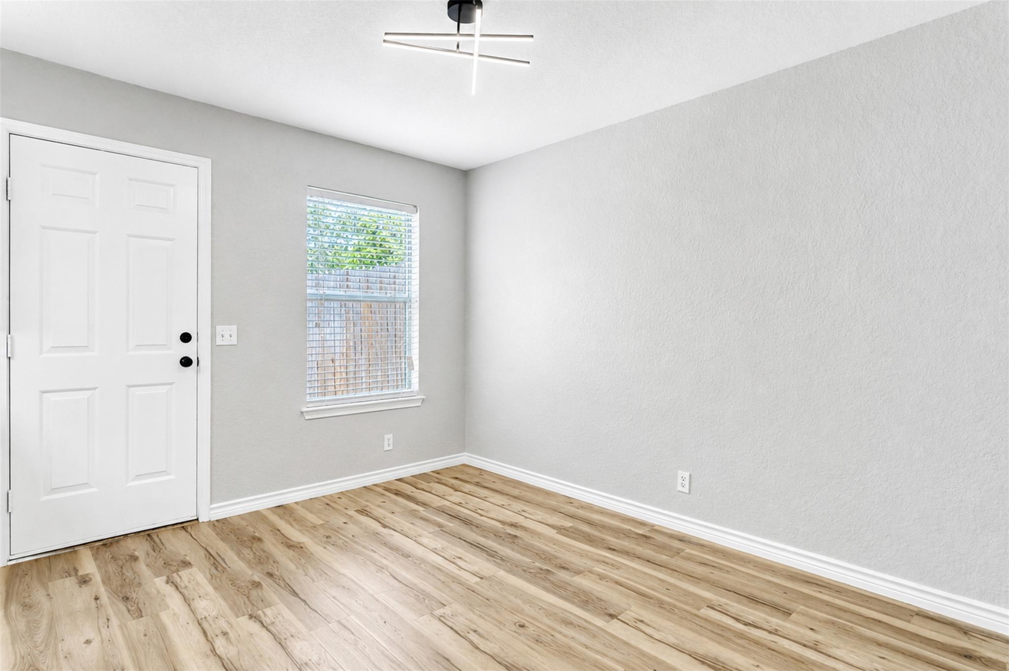 4523 Secure LN