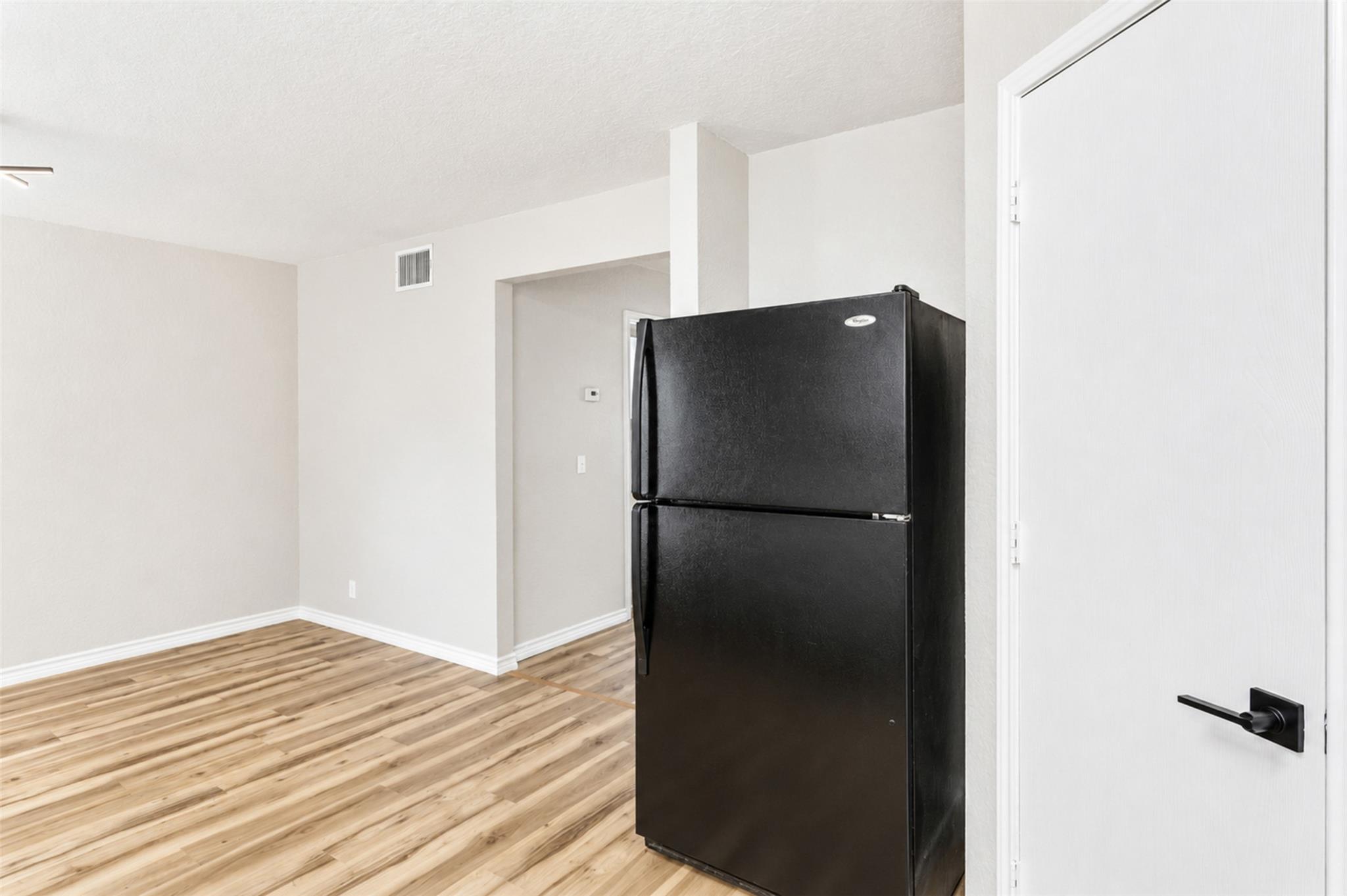 4523 Secure LN
