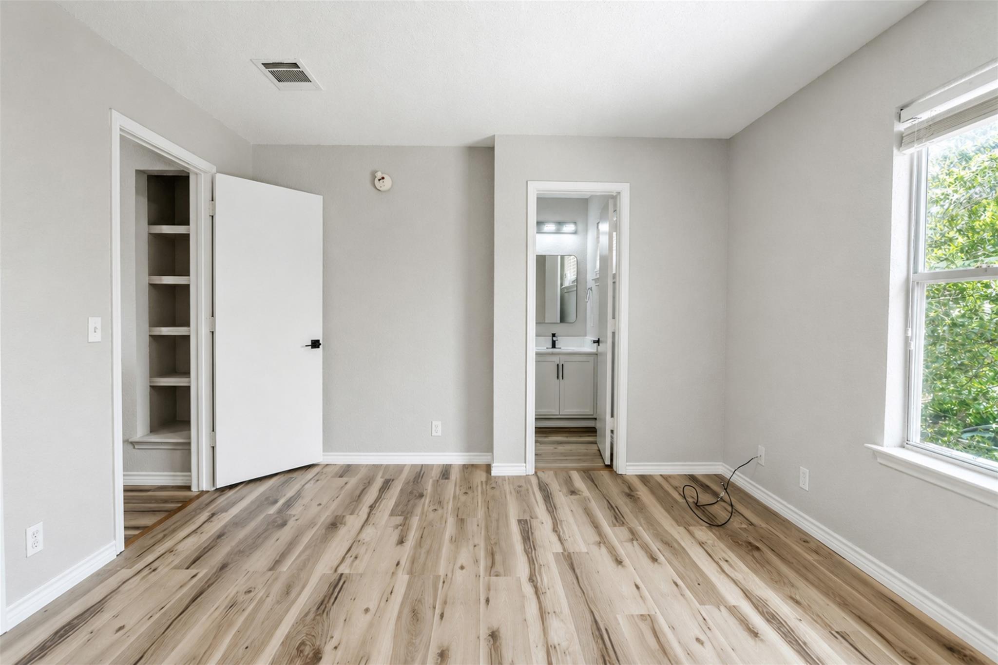 4523 Secure LN